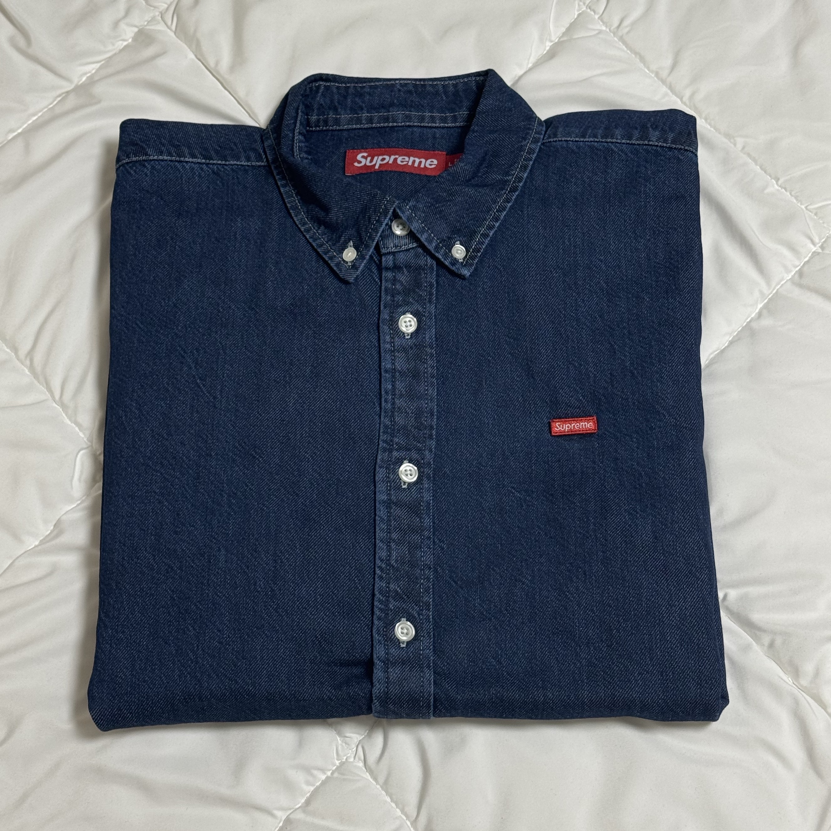 Supreme Small Box Denim Shirt Indigo - 26SS 착용 스타일