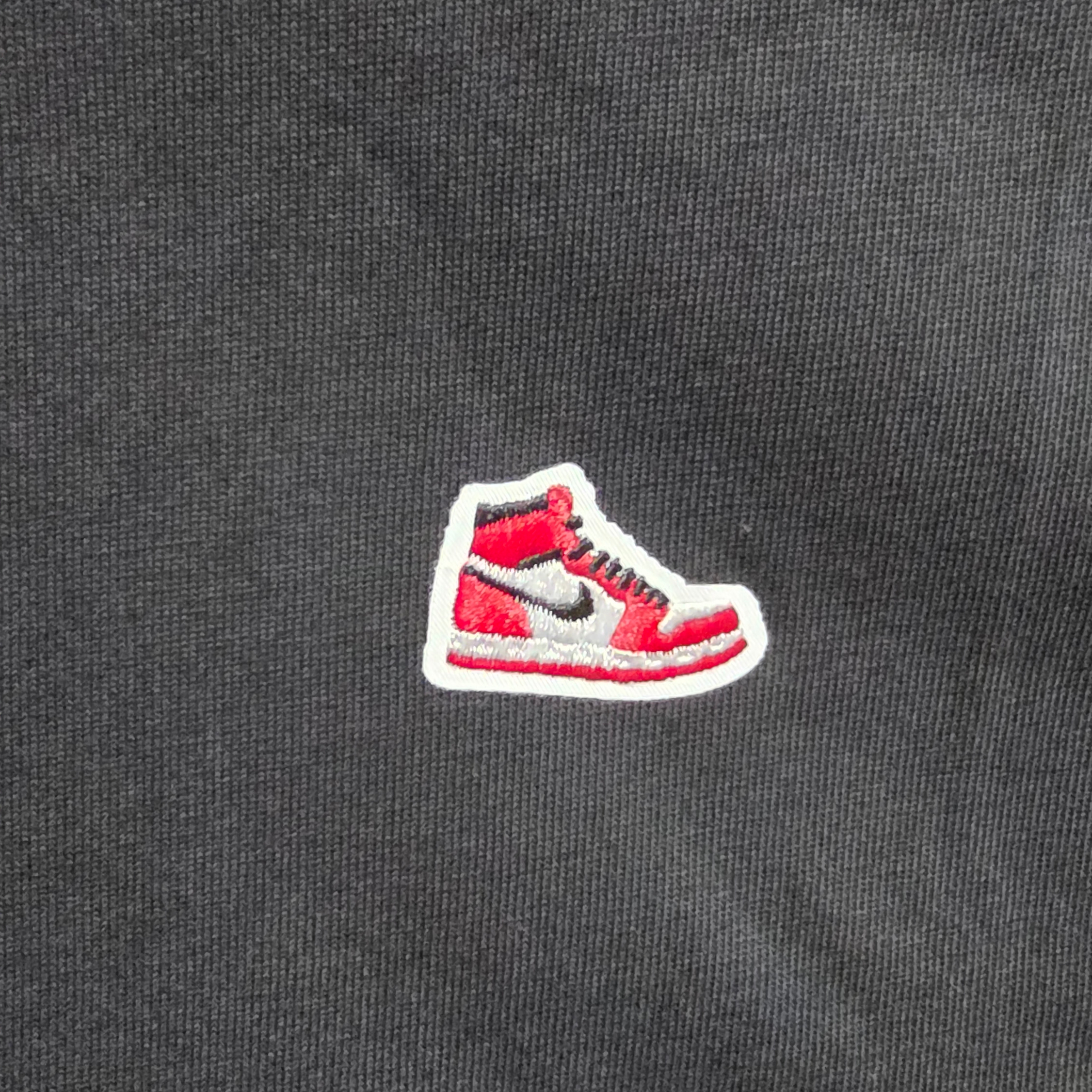Jordan Brand Sneakers Patch T-Shirt Black Varsity Red - Asia 착용 스타일