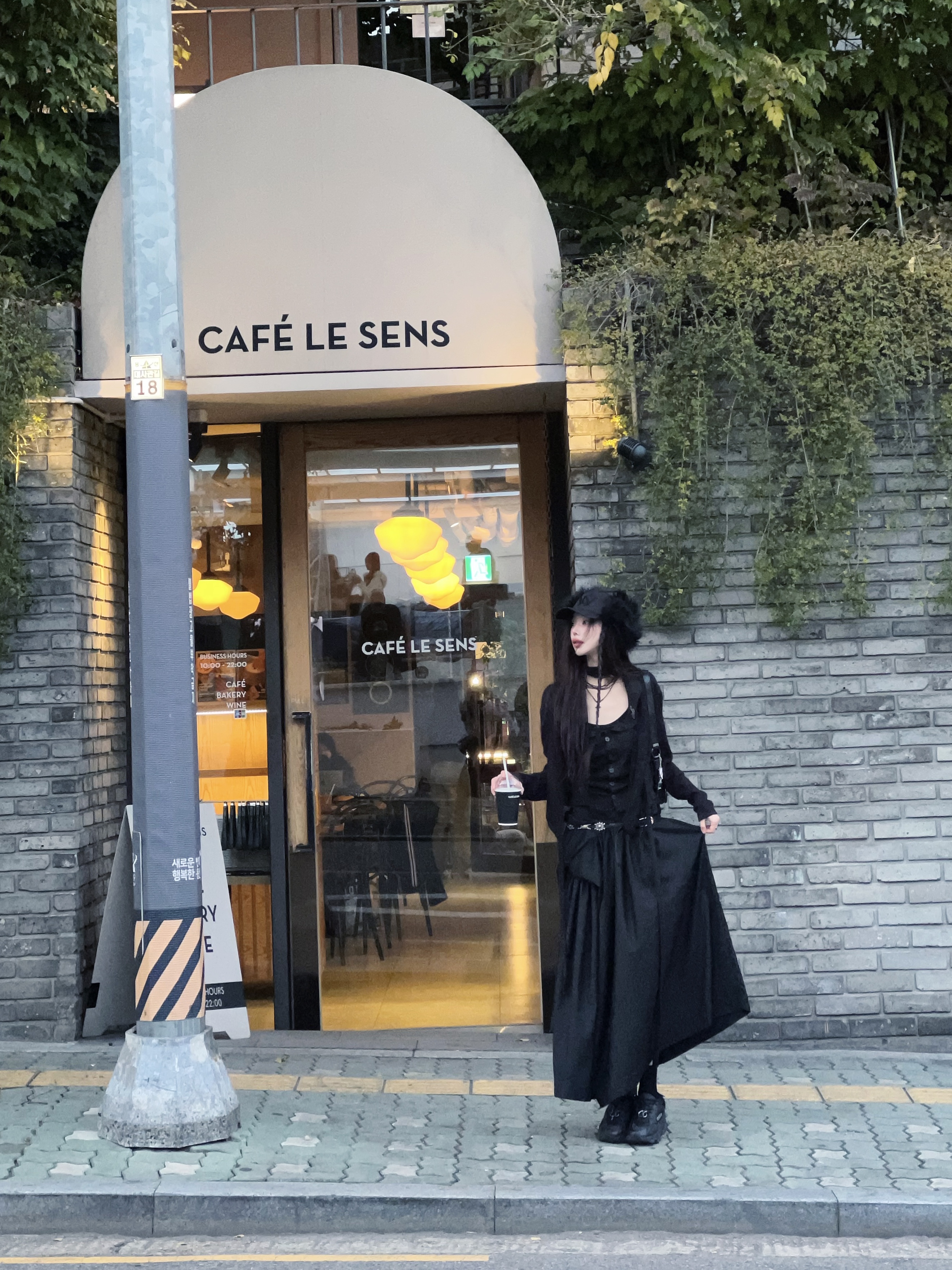 Open Yy Faux Fur Earflap Cap Black 착용 스타일 - 8