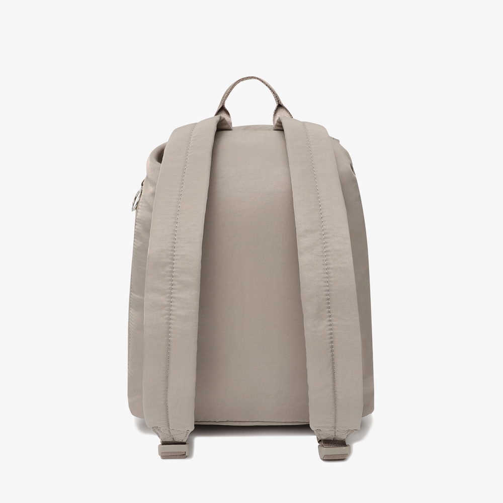 [6% 적립] 휠라 나일론 셔링 미니 백팩 베이지([6% 적립] FILA Nylon Shirring Mini Backpack Beige) - 2