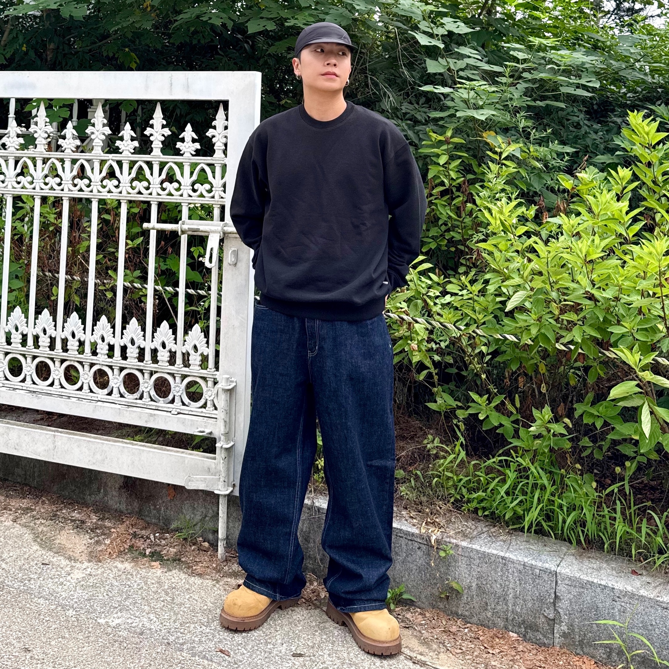 AKRYL Jersey Tee Super Black - 26FW, AKRYL Denim Boxy Pants One Wash - 26FW ์ฐฉ์ฉ ์คํ์ผ - 9