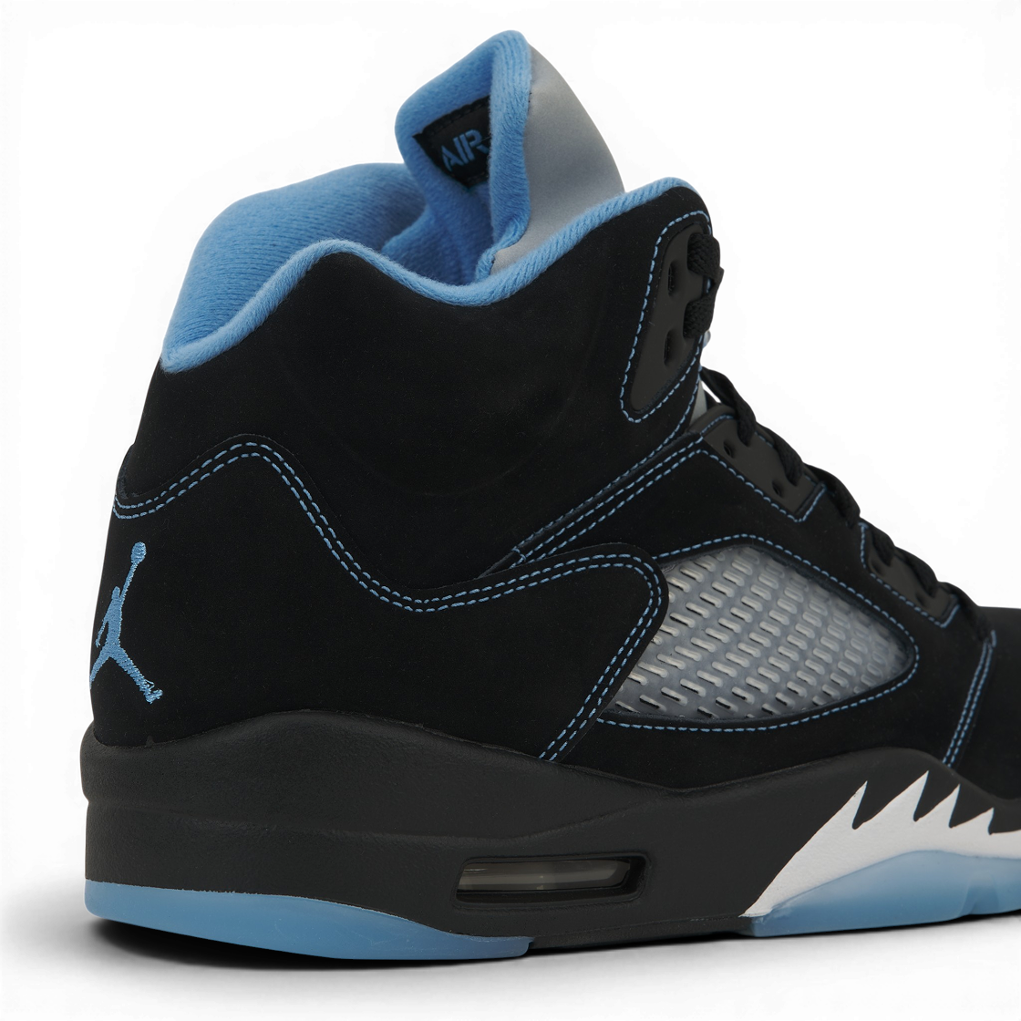 조던 5 블랙 캐롤라이나 블랙 앤 유니버시티 블루(Jordan 5 Black Carolina Black and University Blue) - 8