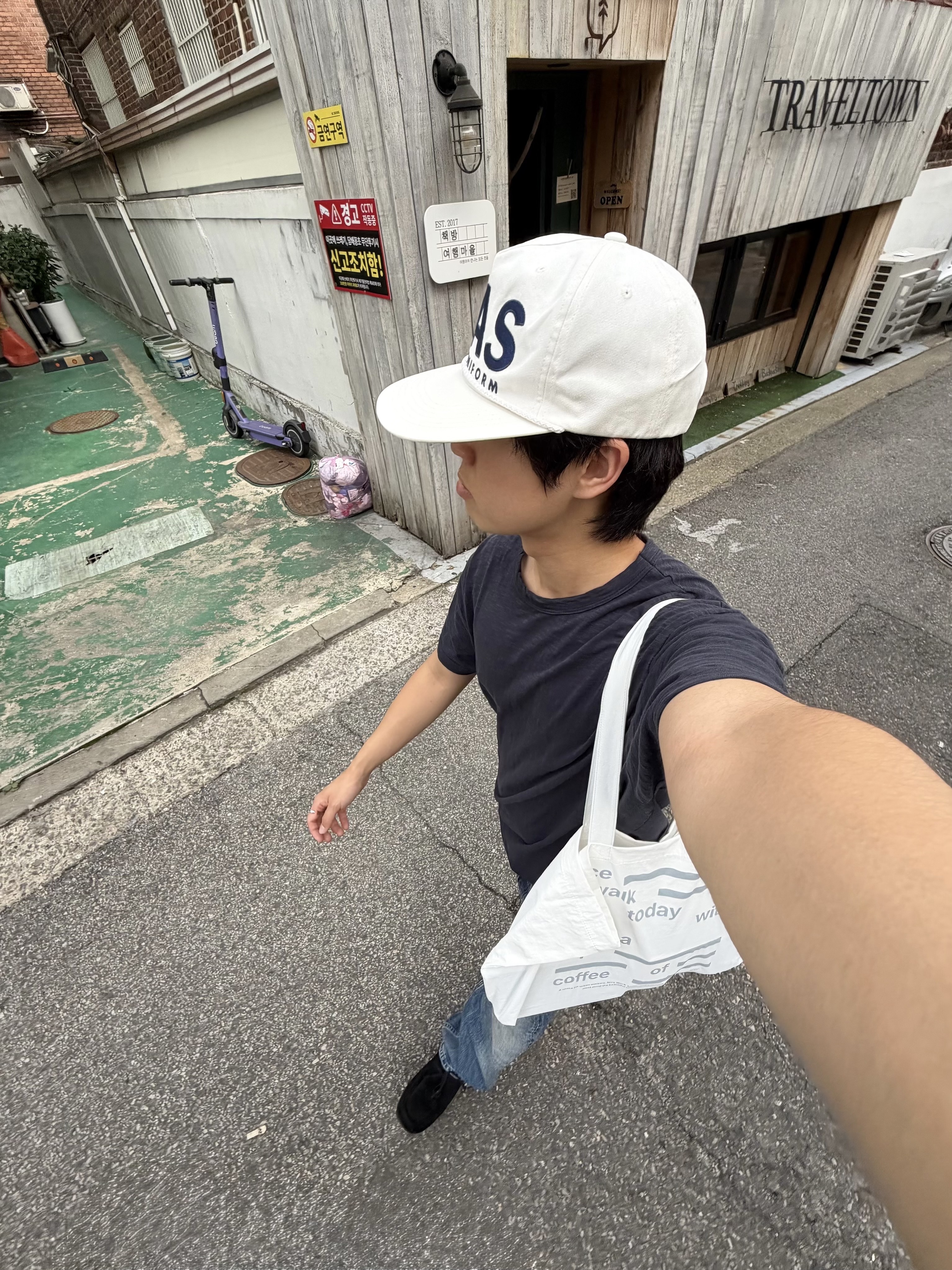 Rust And Stone Ras String Ball Cap Ivory, GU Real Leather Moccasin Shoes Black 착용 스타일 - 1