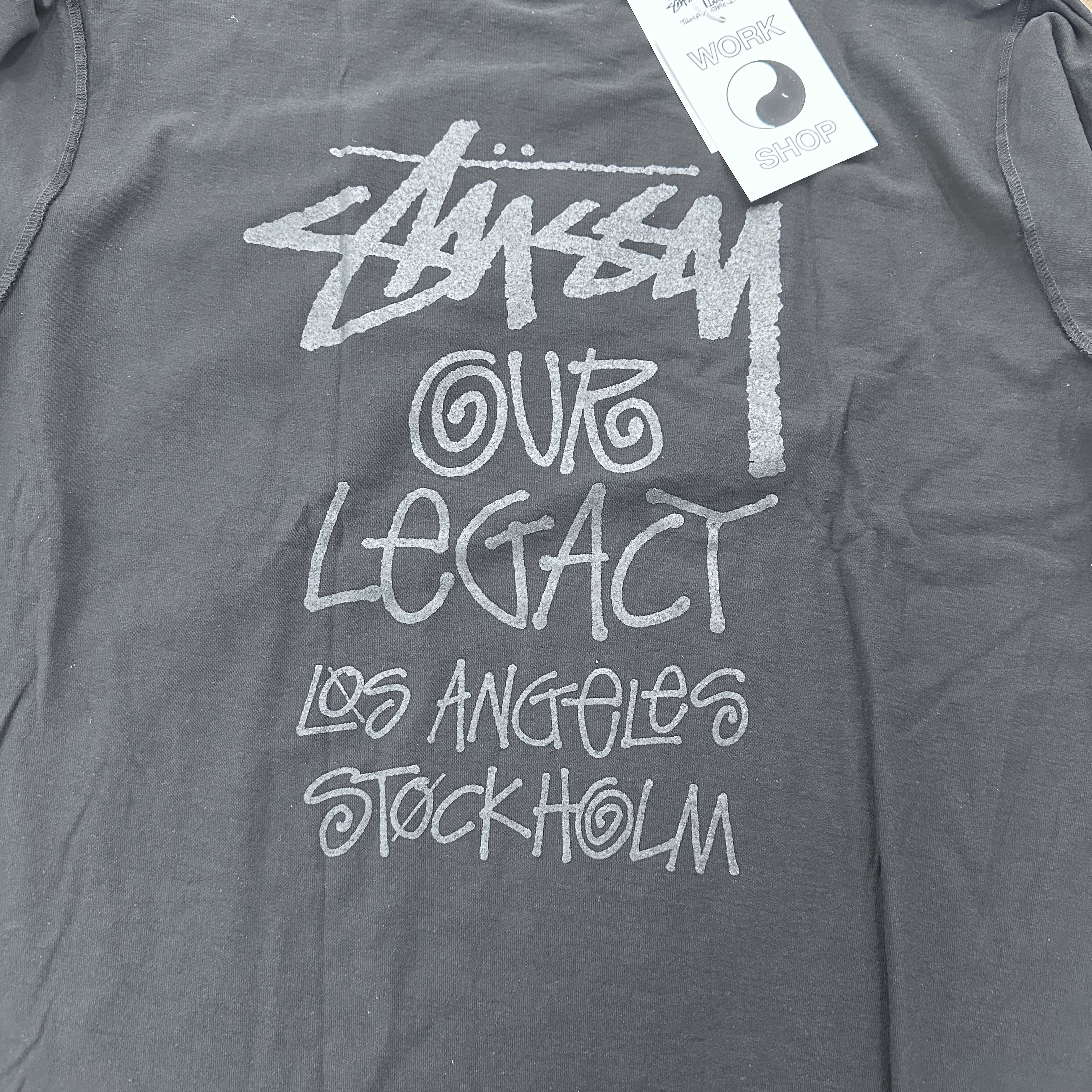 Stussy x Our Legacy Badge Pig. Dyed T-Shirt Overdyed Black, Stussy x Our Legacy Badge T-Shirt Black 착용 스타일 - 2