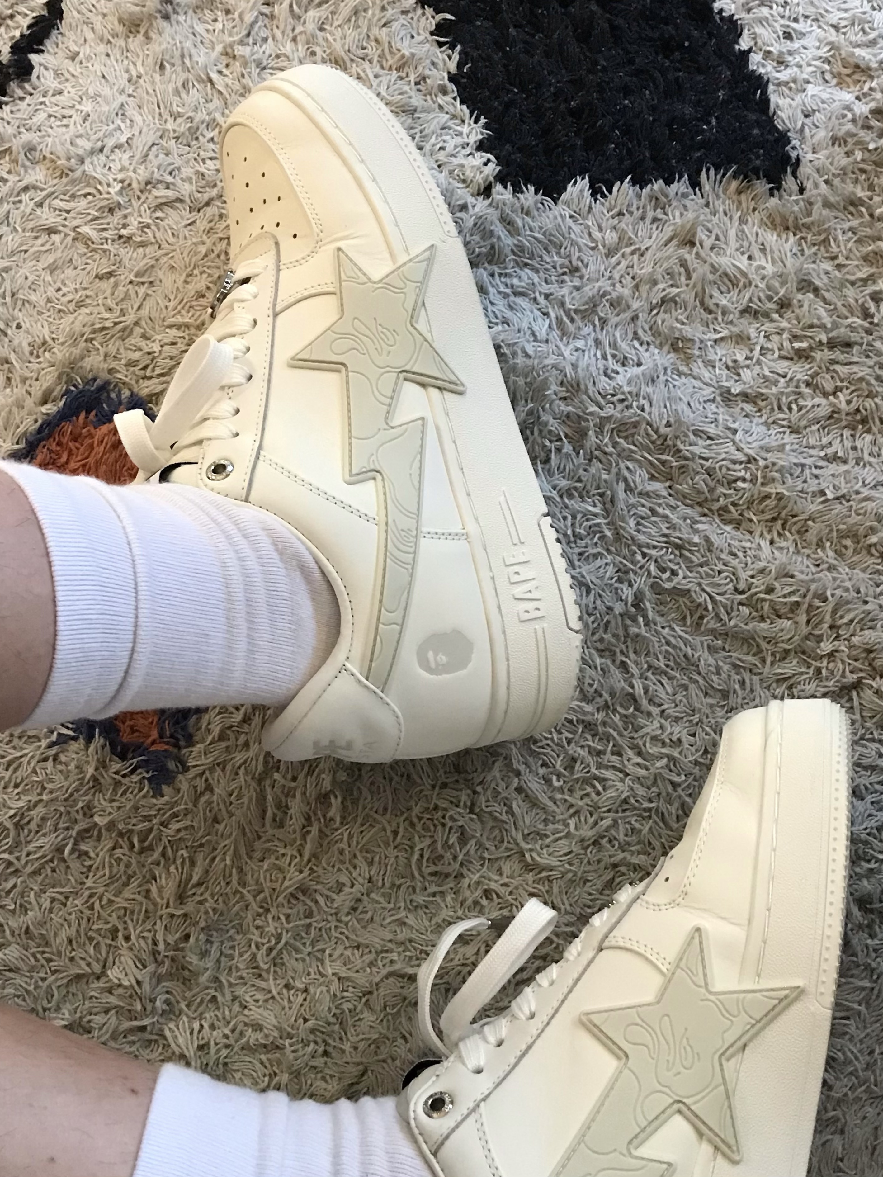 BAPE Sta Os #2 White 착용 스타일 - 3