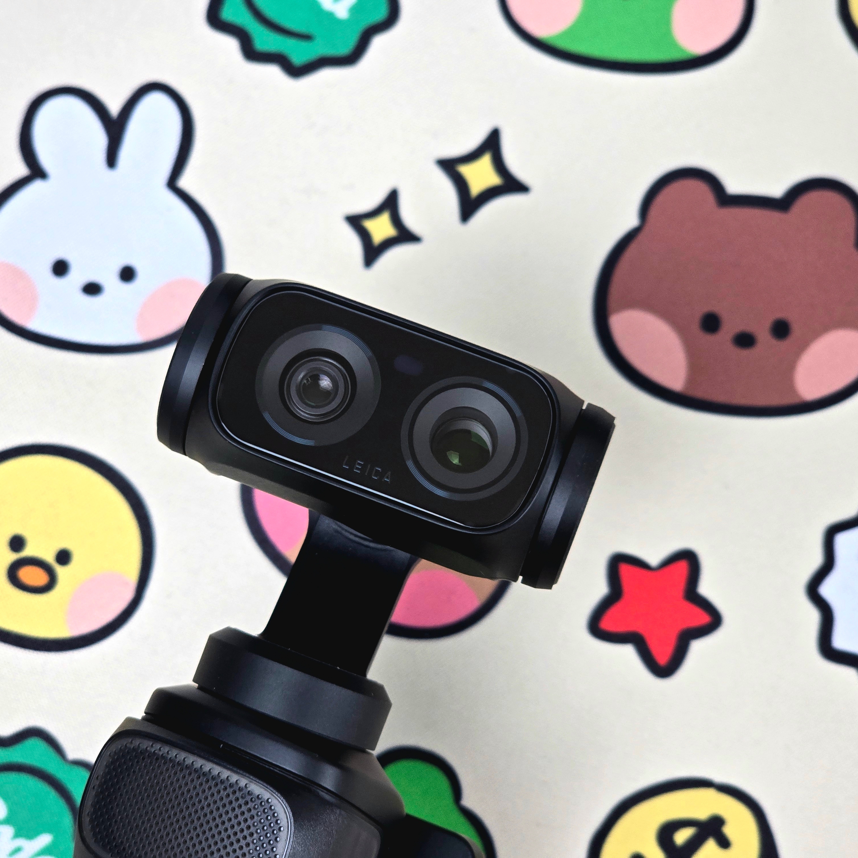 [6%적립][360/PRD] Insta360 Luna Ultra Standard Bundle Cosmic Black 착용 스타일 - 1