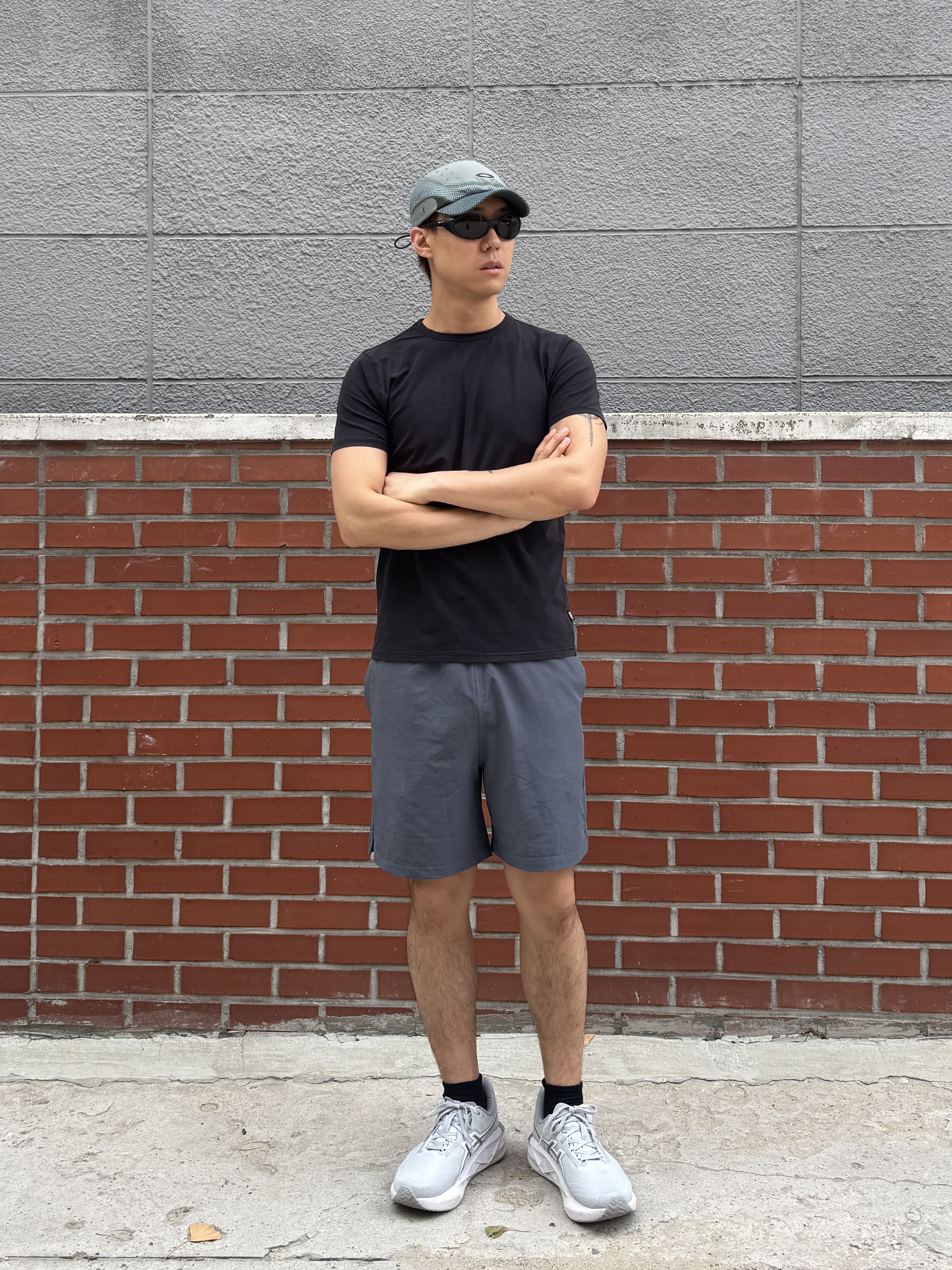 Oakley Fusion Golf Cap Aviator Green - 26SS, Oakley Eye Jacket Redux Matte Black Frame Prizm Grey Lenses High Bridge Fit 착용 스타일 - 3