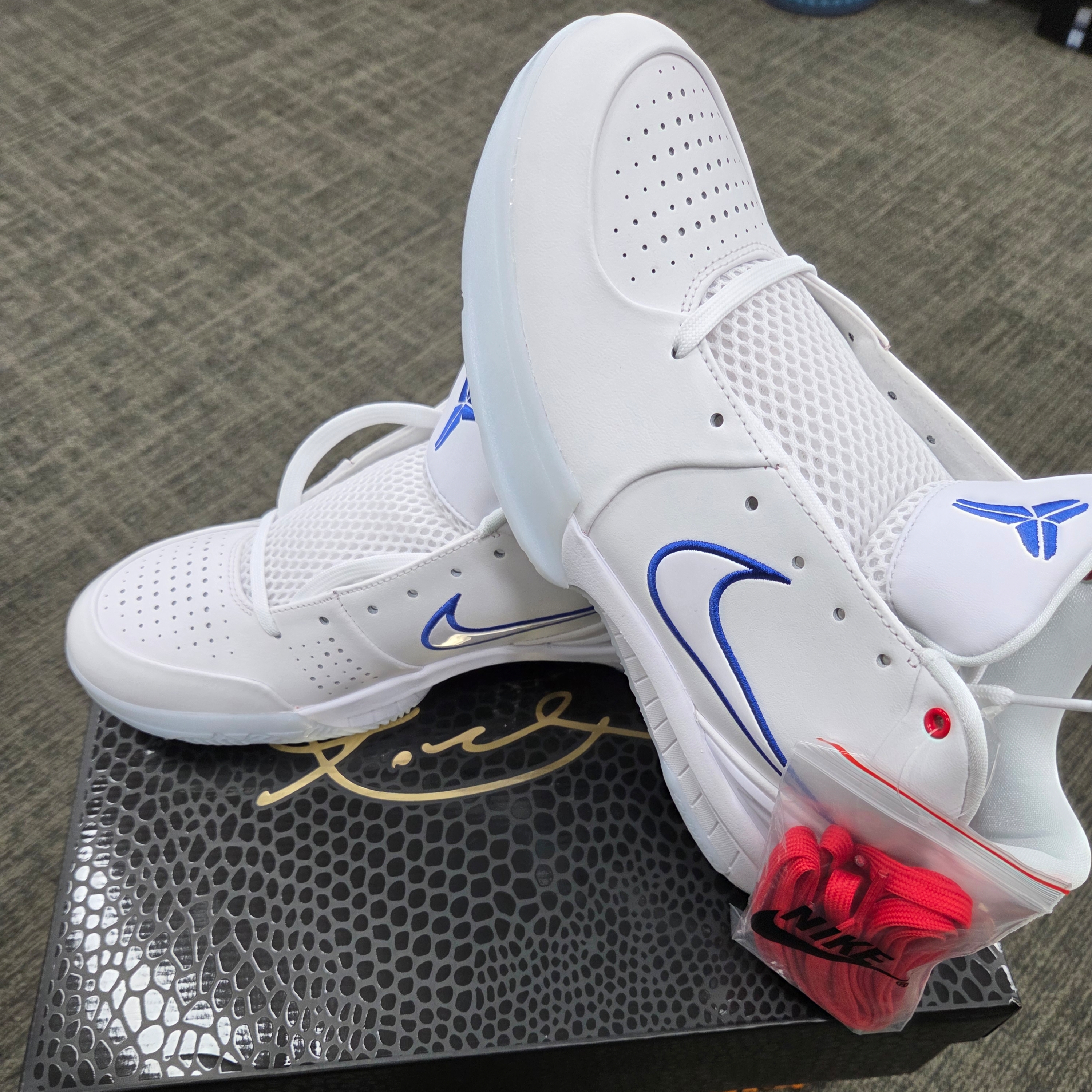 Nike Kobe 4 Protro Draft Pack #7 (Opened Case) 착용 스타일 - 1