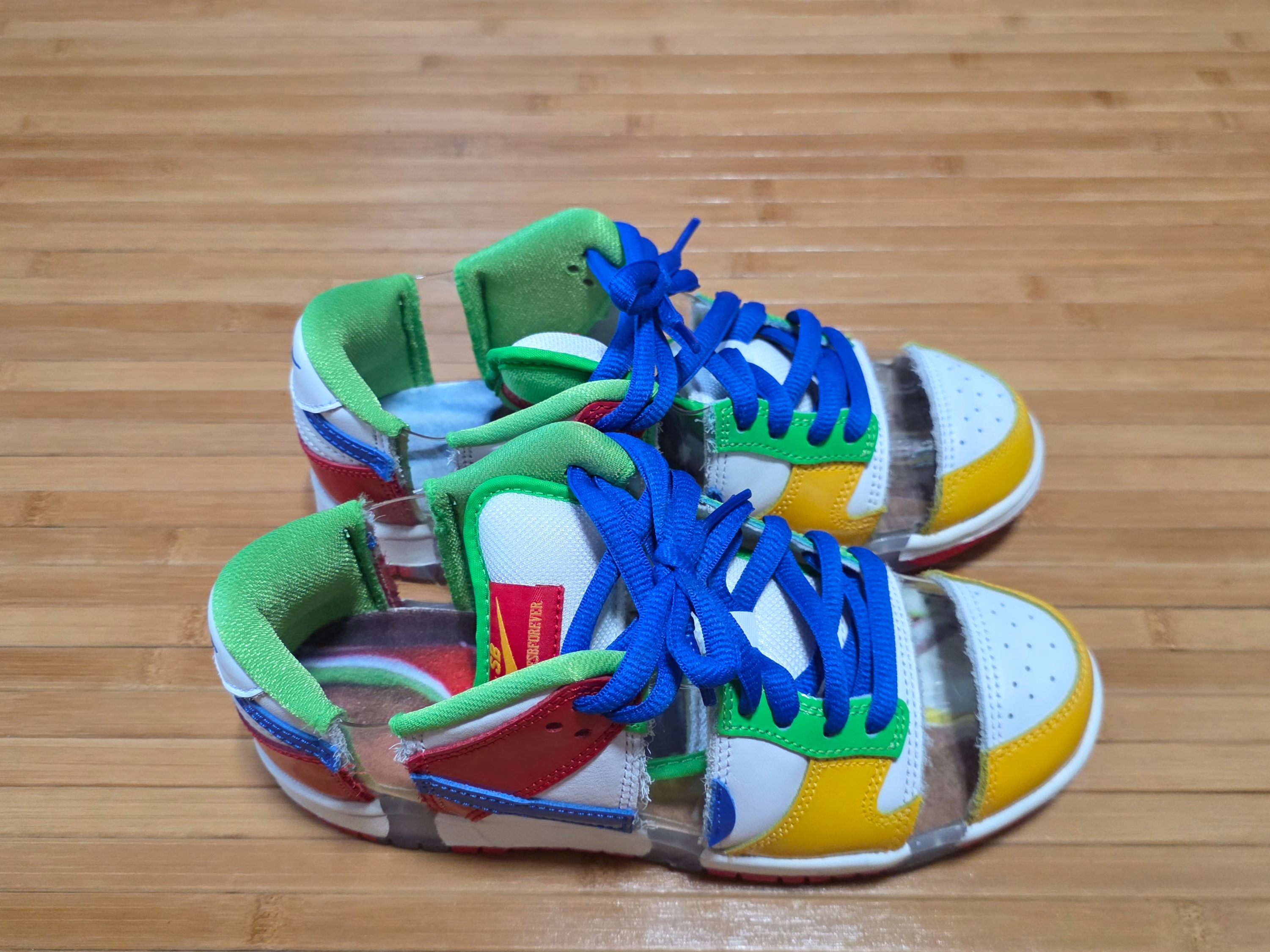 Nike SB Dunk Low Sandy 착용 스타일
