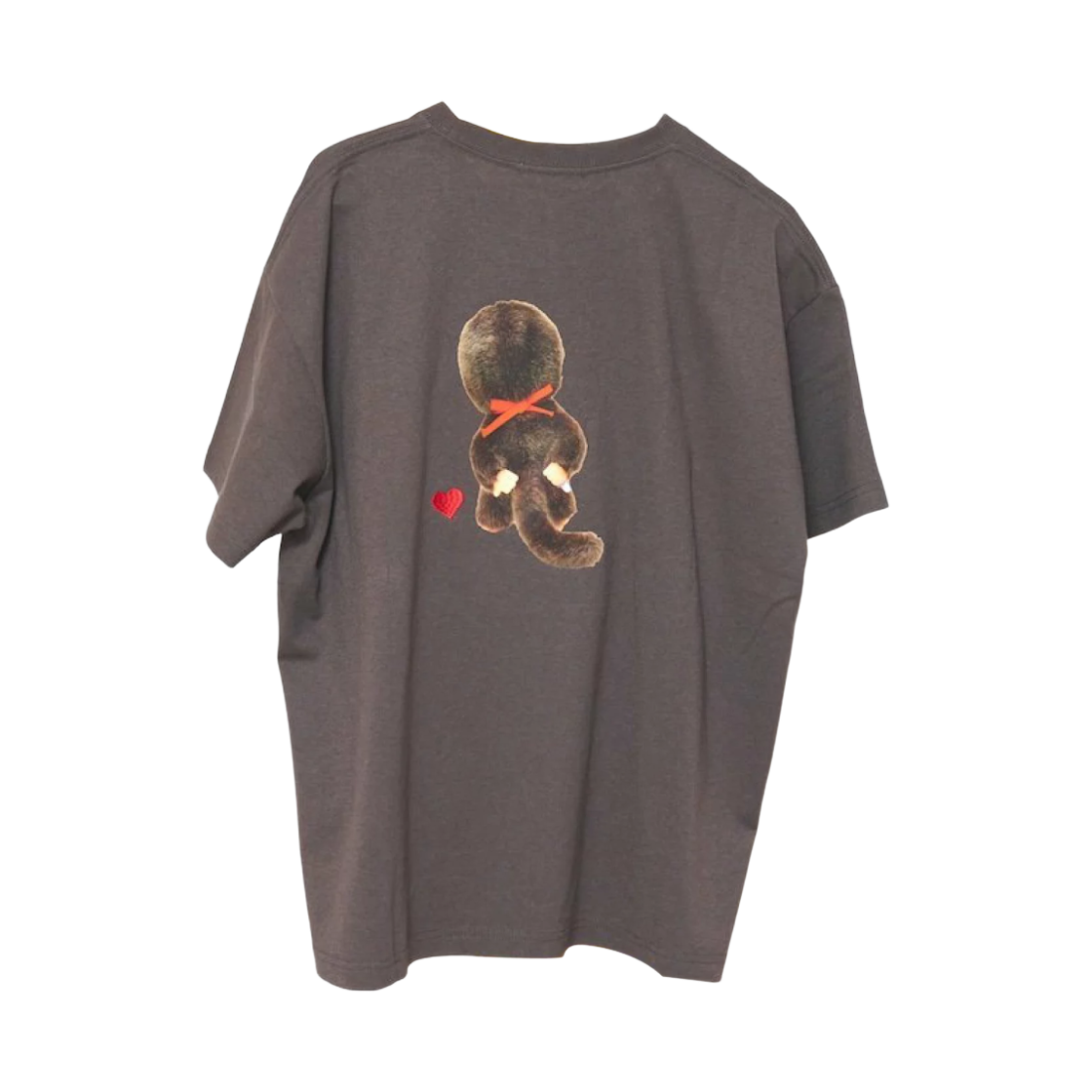 (W) 프릭스 스토어 x 몬치치 프린티드 하트 자수 리미티드 에디션 티셔츠 블랙((W) Freak's Store x Monchhichi Printed Heart Embroidery Limited Edition T-Shirt Black) - 2