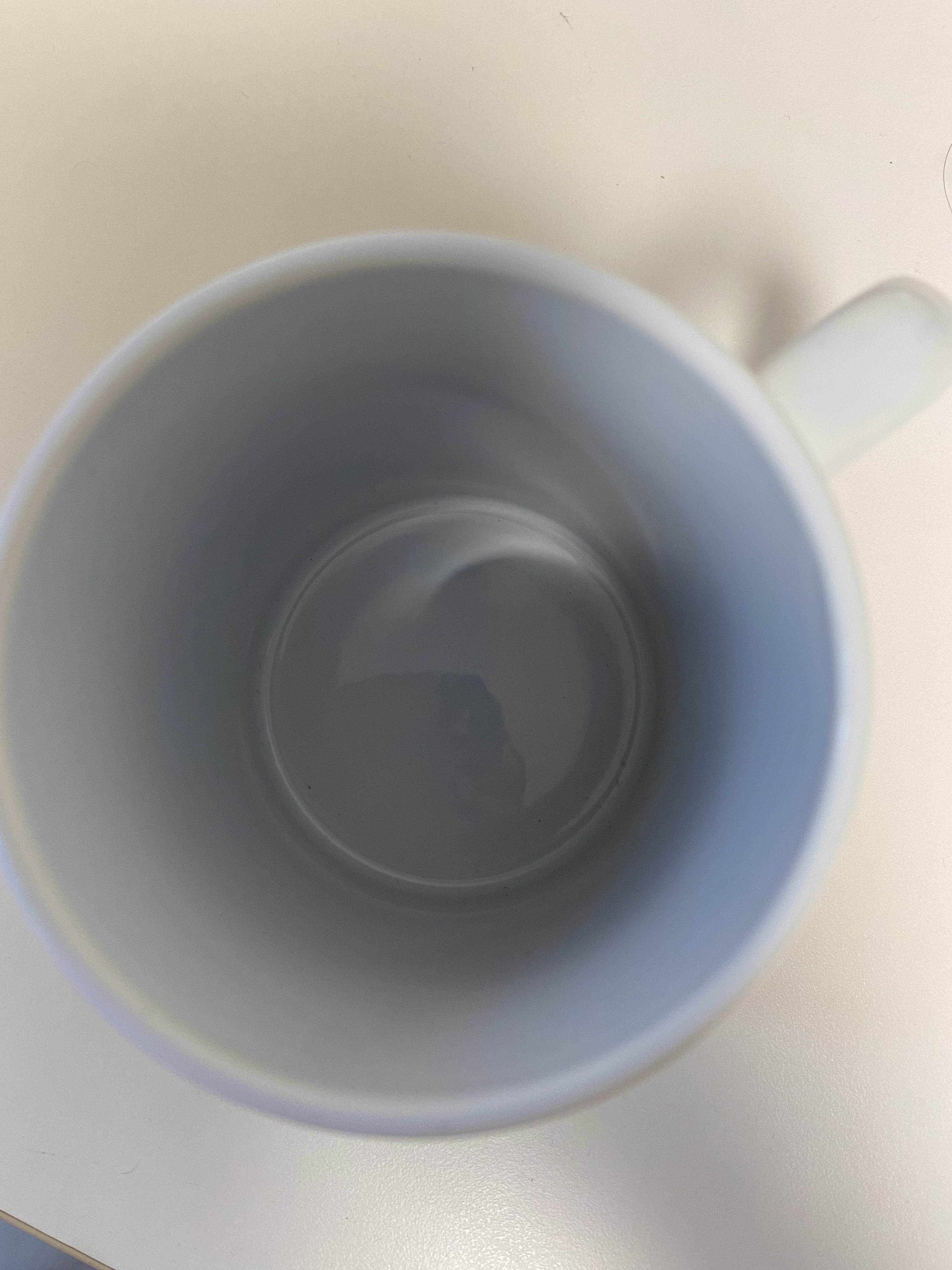 [KREAM 단독] What A Bread Mug White 350ml 착용 스타일 - 4