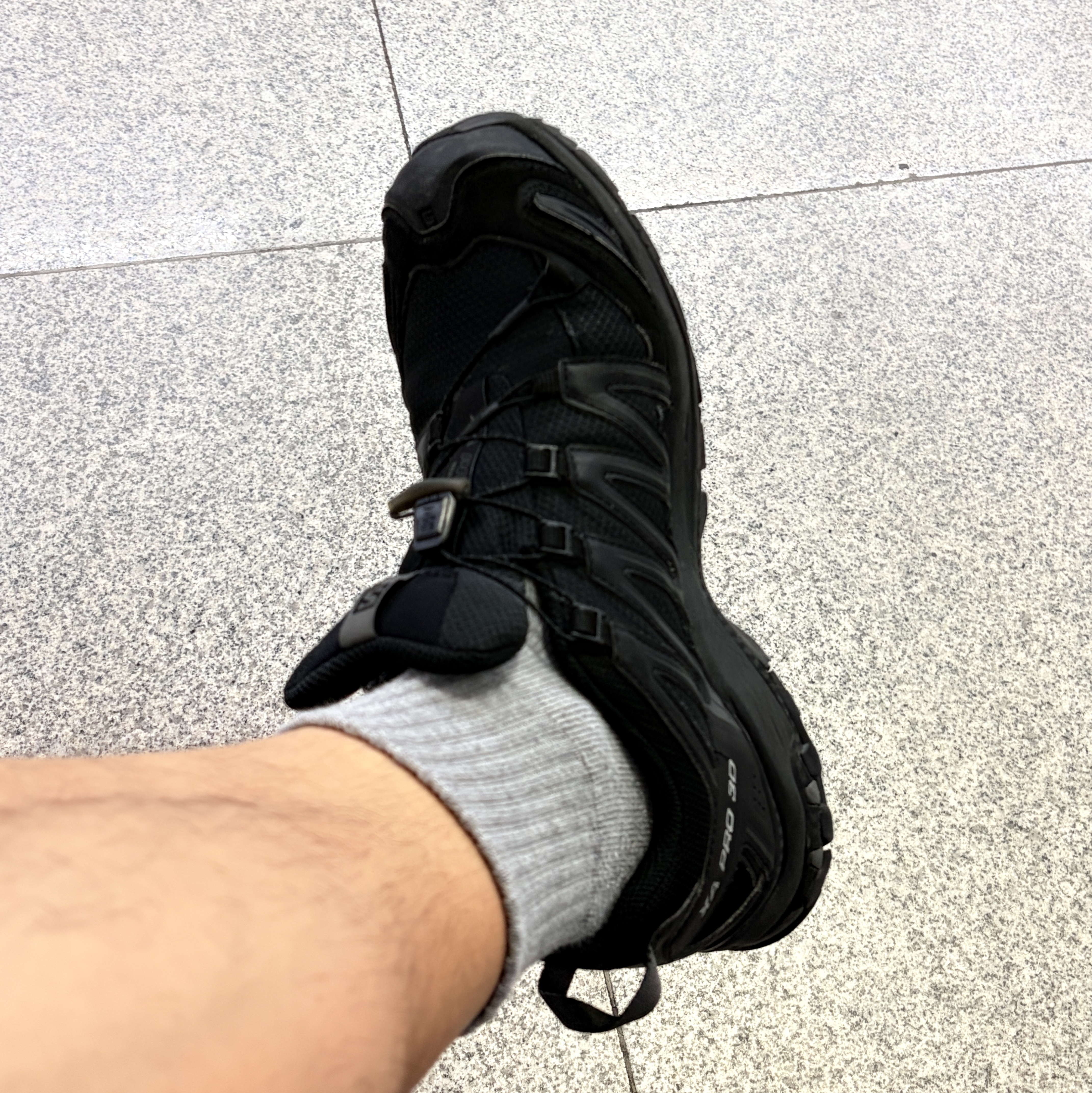 Salomon XA Pro 3D GTX Black Magnet 착용 스타일