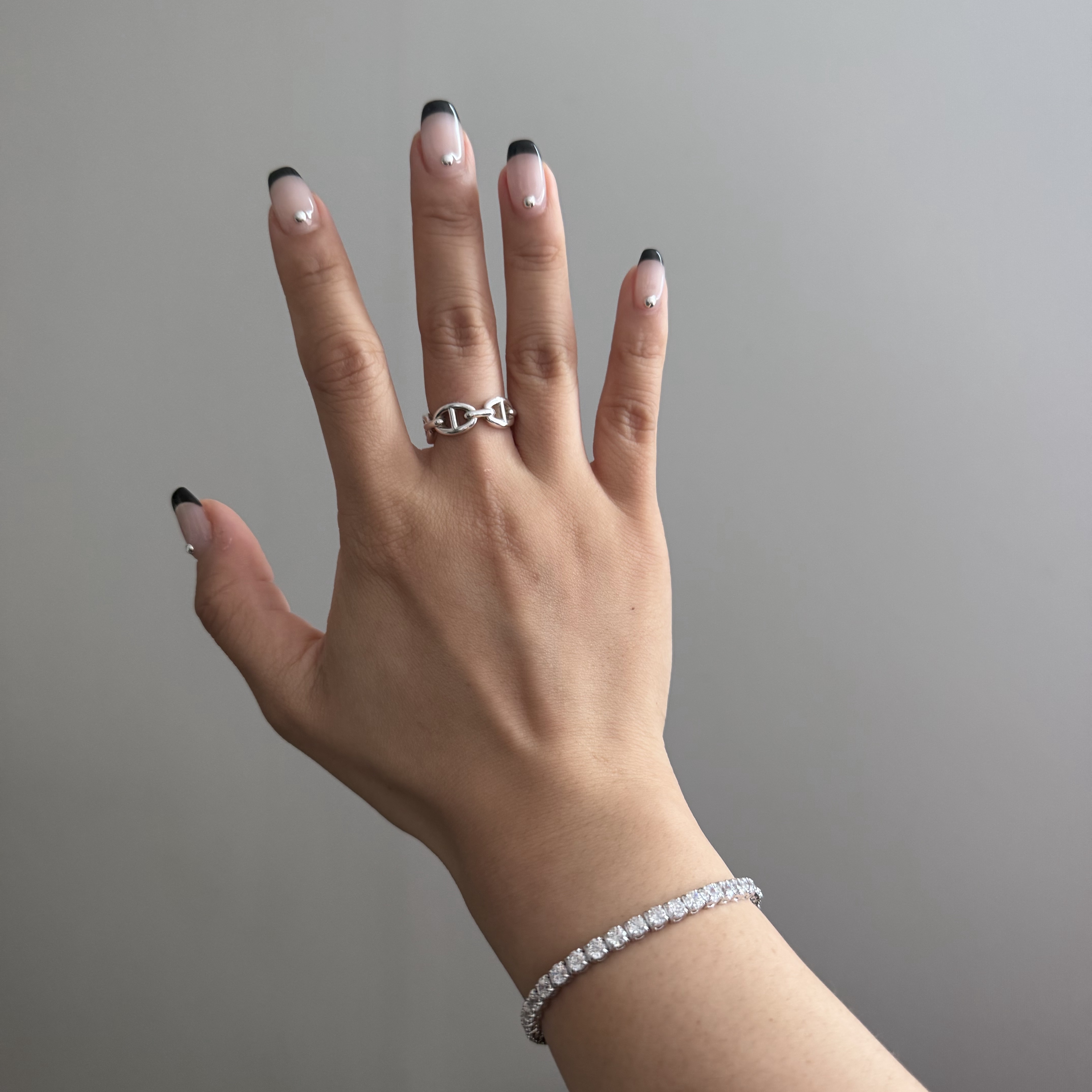 (W) Swarovski Matrix Tennis Bracelet White Rhodium Plated, (W) Hermes Small Chaine D'Ancre Enchainee Ring Sterling Silver 착용 스타일