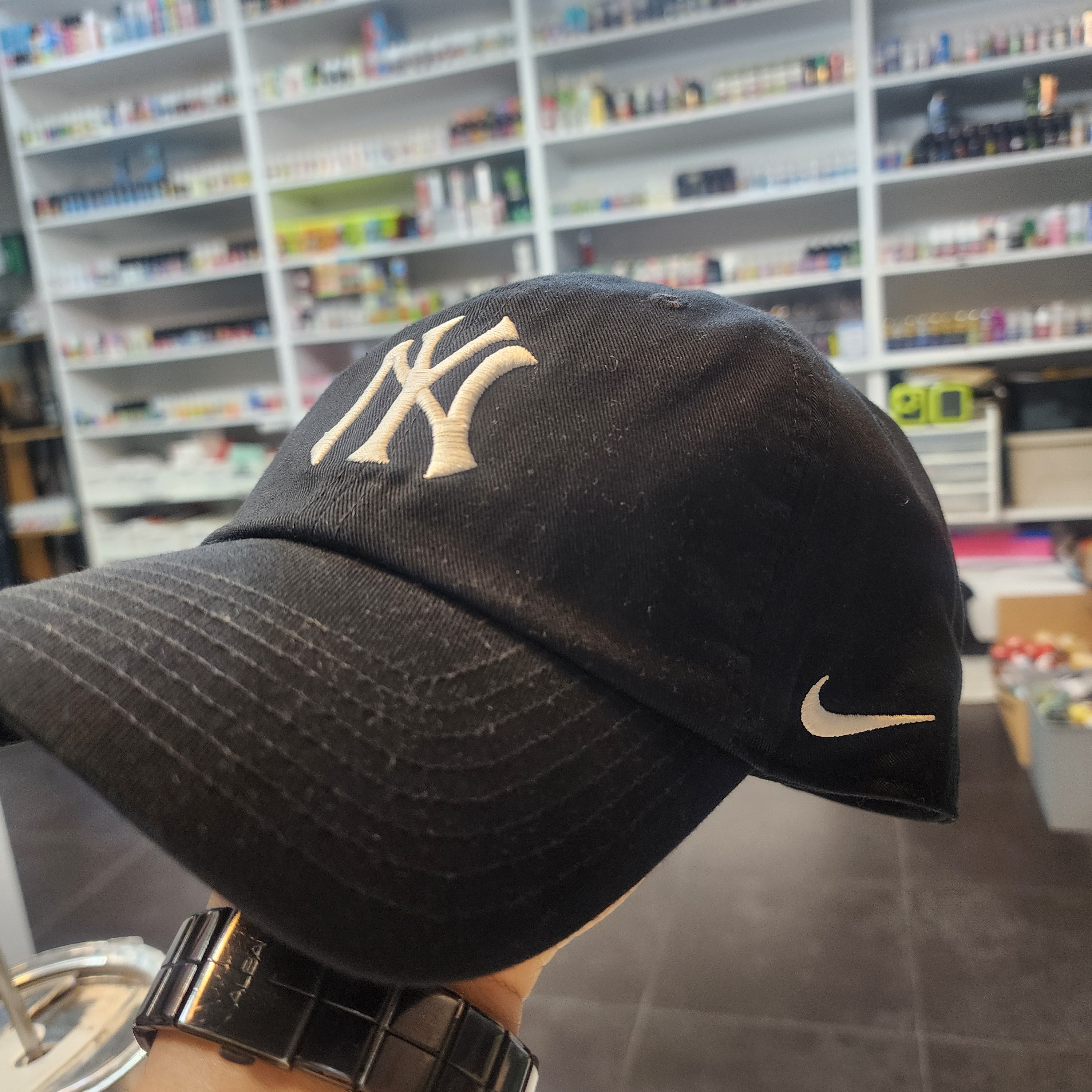 Nike New York Yankees Club Adjustable Hat Black 착용 스타일