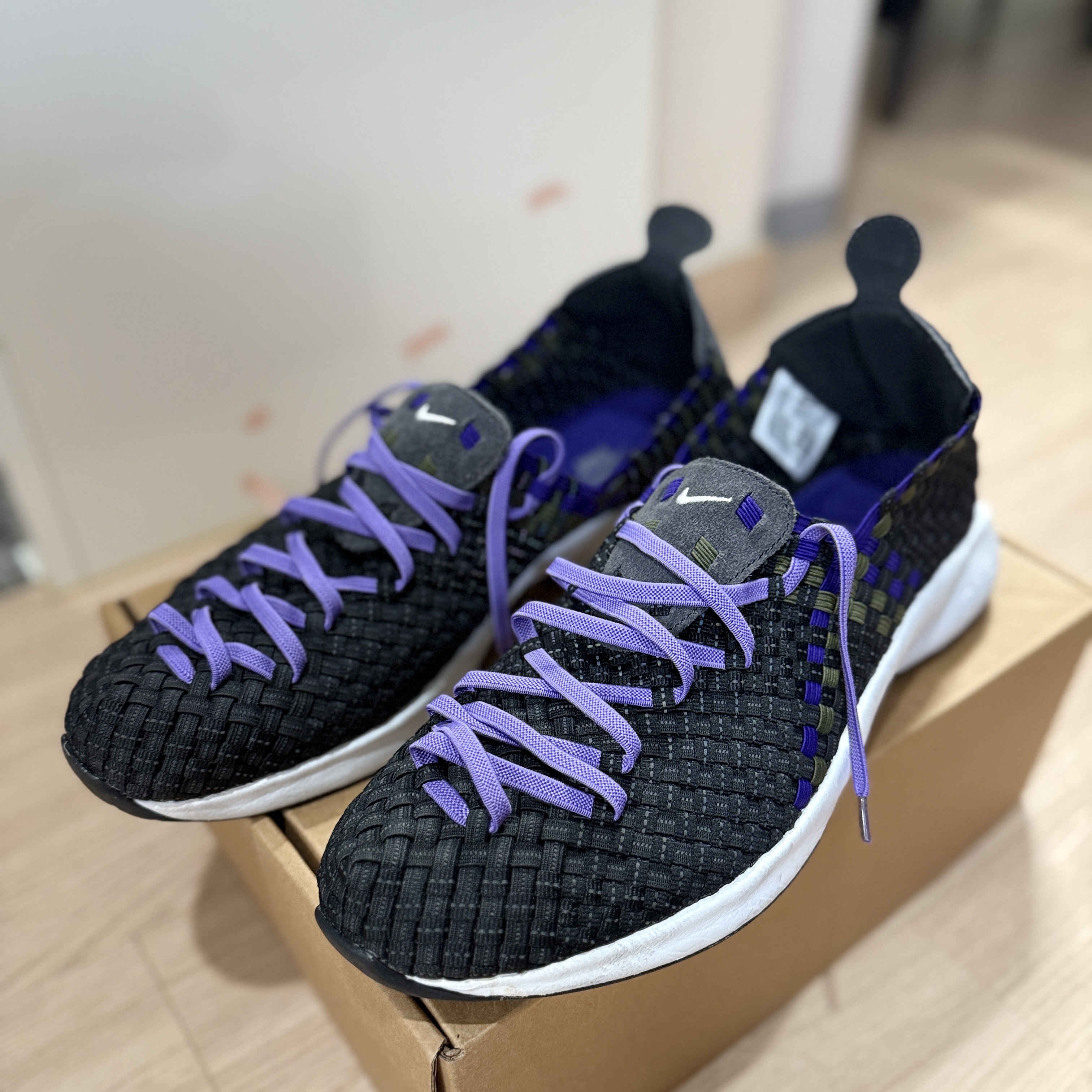 Nike Air Woven Black Court Purple 착용 스타일 - 2