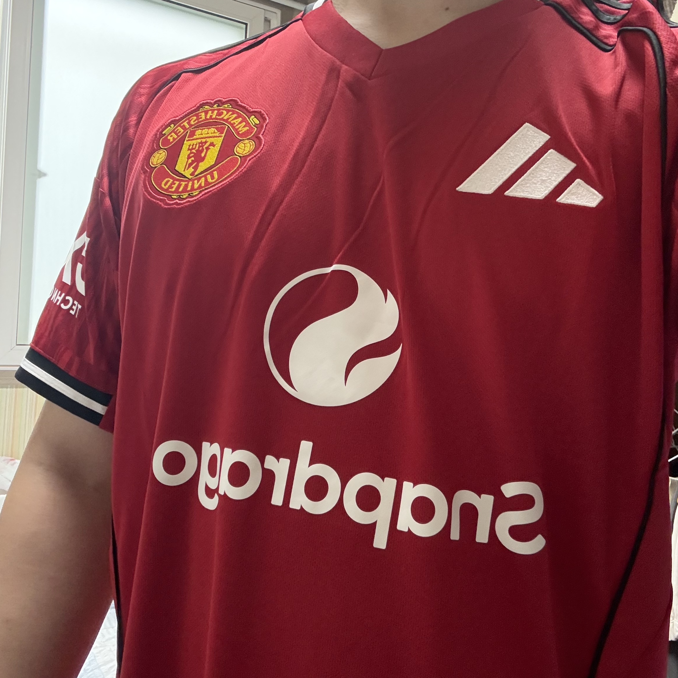 Adidas Manchester United 2025/26 Home Jersey Mufc Red - KR Sizing (Non Marking Ver.) 착용 스타일