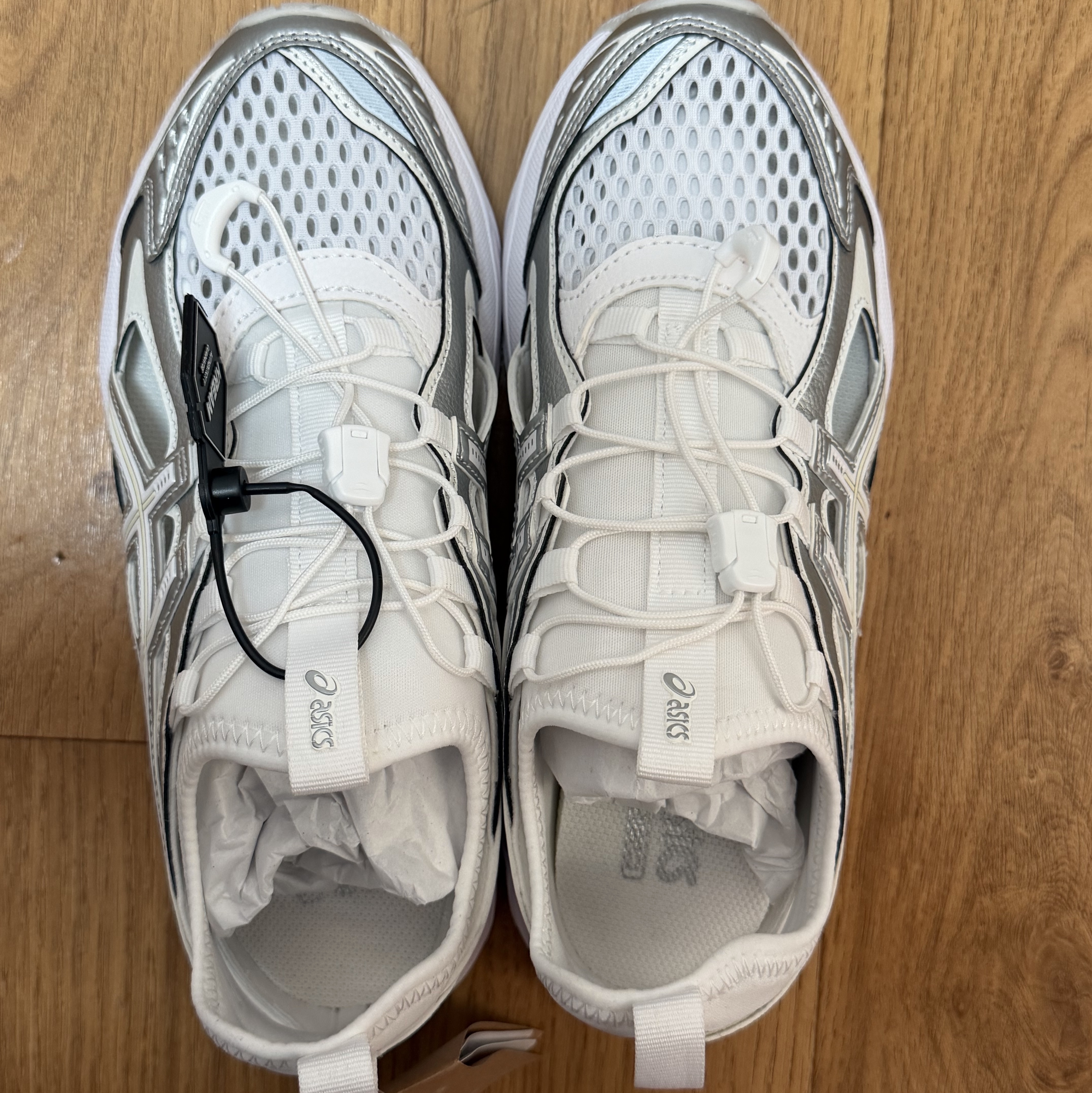 Asics GT-2160 Breeze White Pure Silver 착용 스타일 - 2