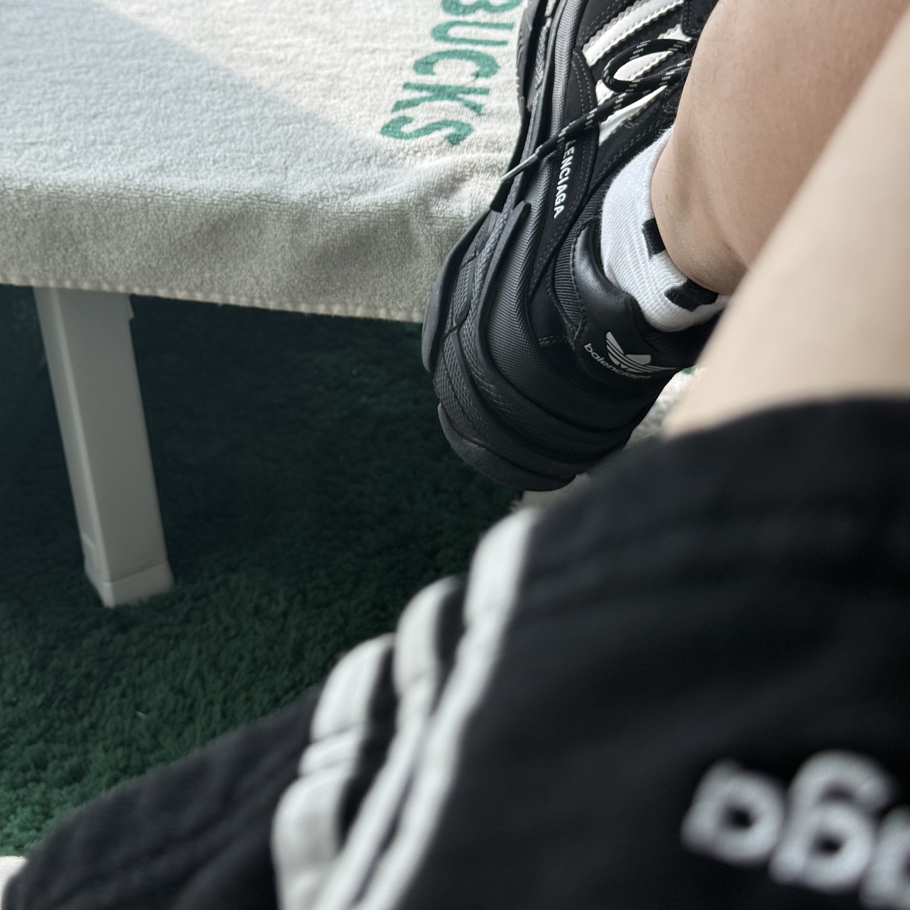 Balenciaga x Adidas Performance Poplin Large Shorts Black, Balenciaga x Adidas Triple S Sneakers Black 착용 스타일 - 4