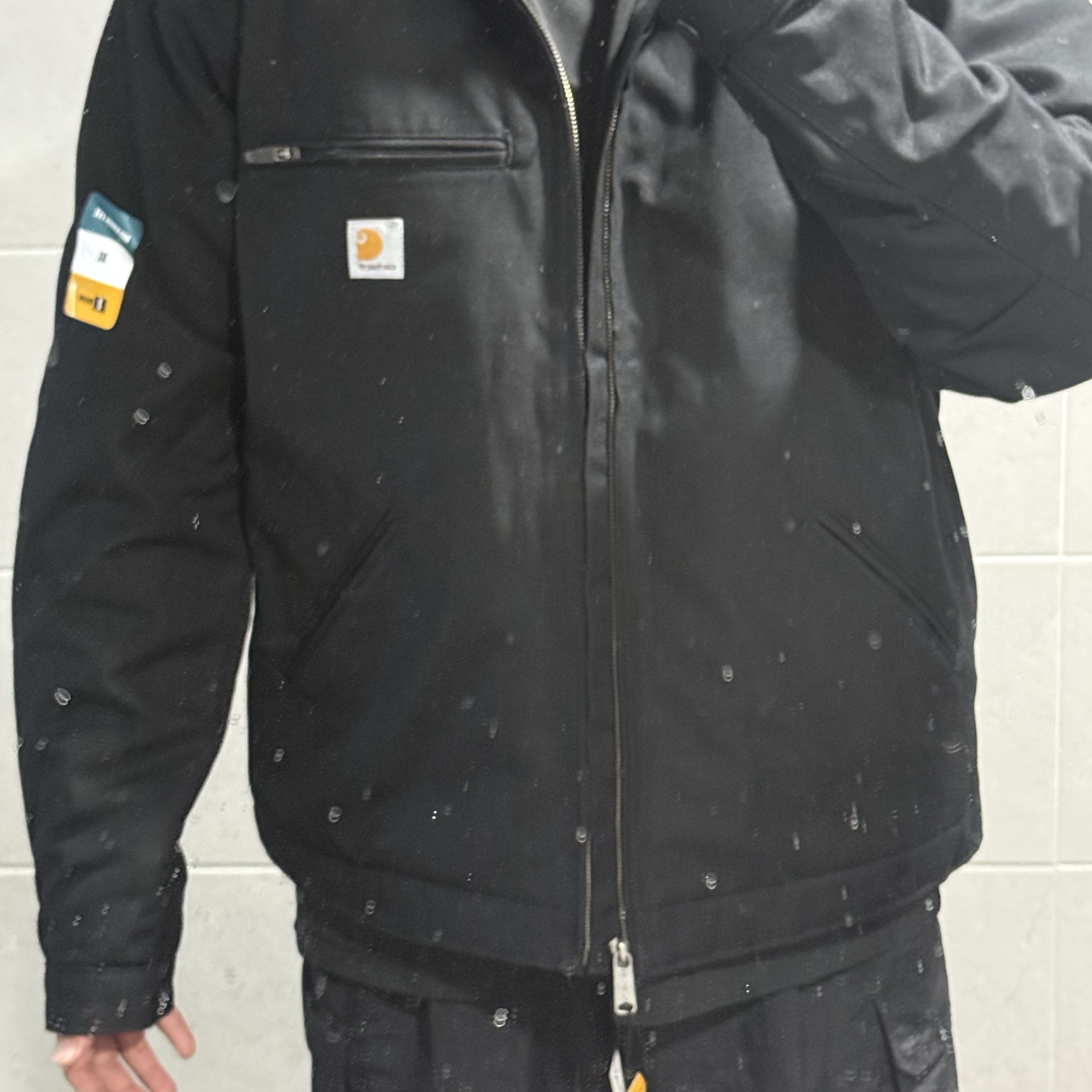 Carhartt Blanket Lined Relaxed Fit Regular Duck Detroit Jacket Black 착용 스타일 - 2
