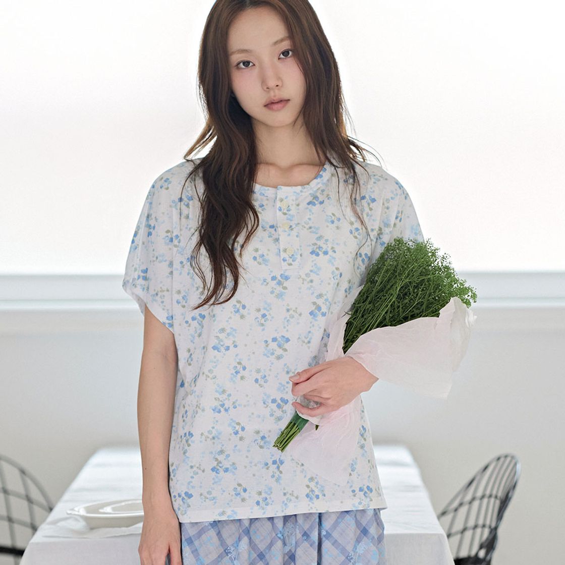 뮤즈무드 블루 로즈 돌먼 티셔츠(Musemood Blue Rose Dolman Tee) - 5