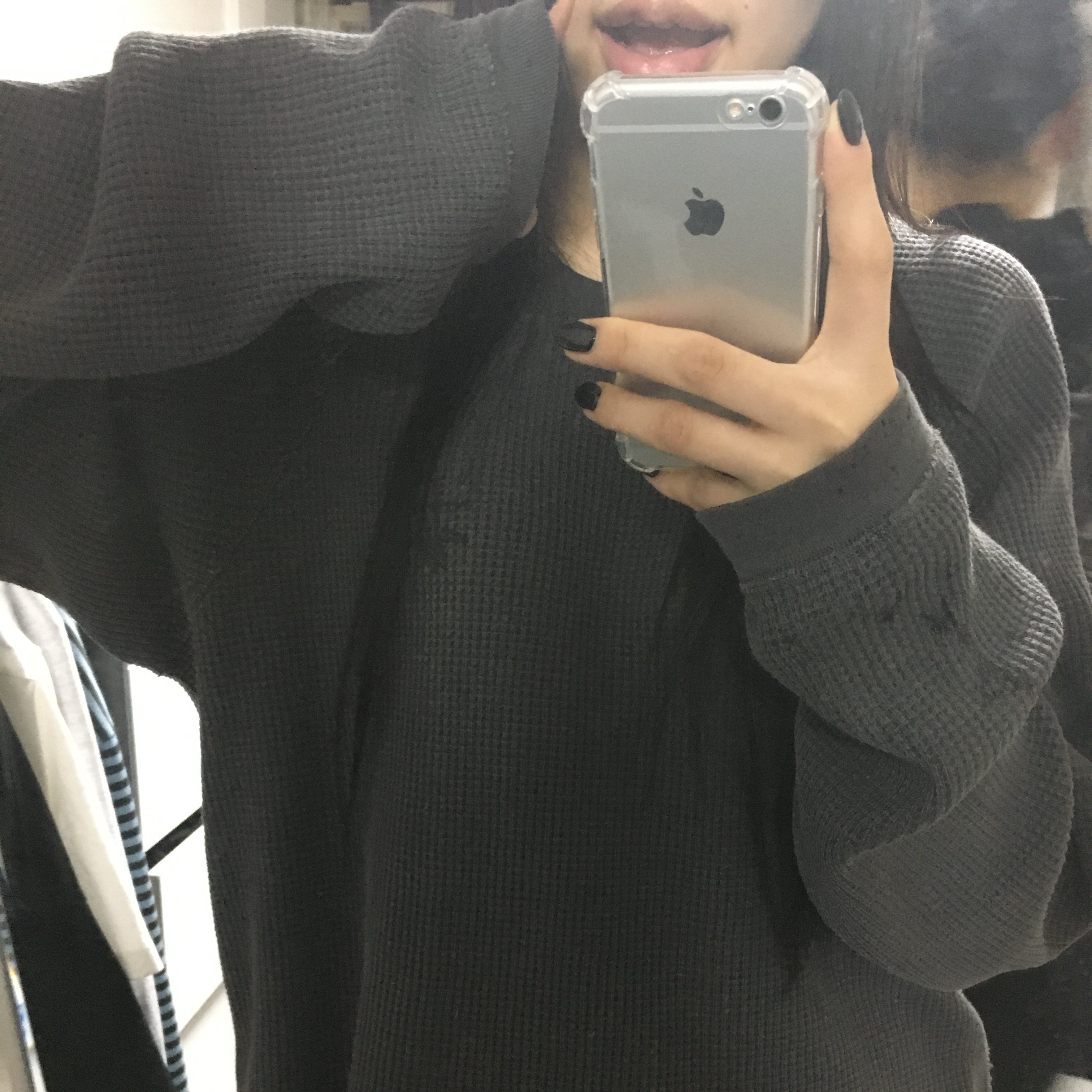 Stussy Raglan Thermal LS Crew Washed Black 착용 스타일 - 2