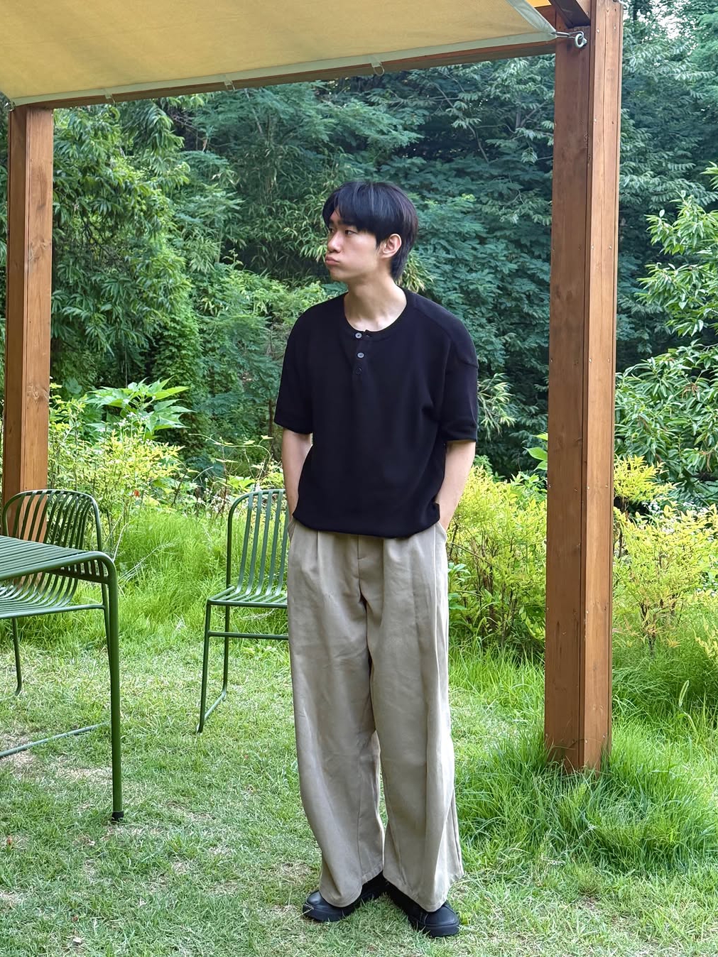 Knitted Coolever Henley Neck Half Sleeve Knit Black, Knitted Coolever Henley Neck Half Sleeve Knit NVAY 착용 스타일