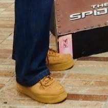 Nike Air Force 1 '07 WB Flax 착용 스타일
