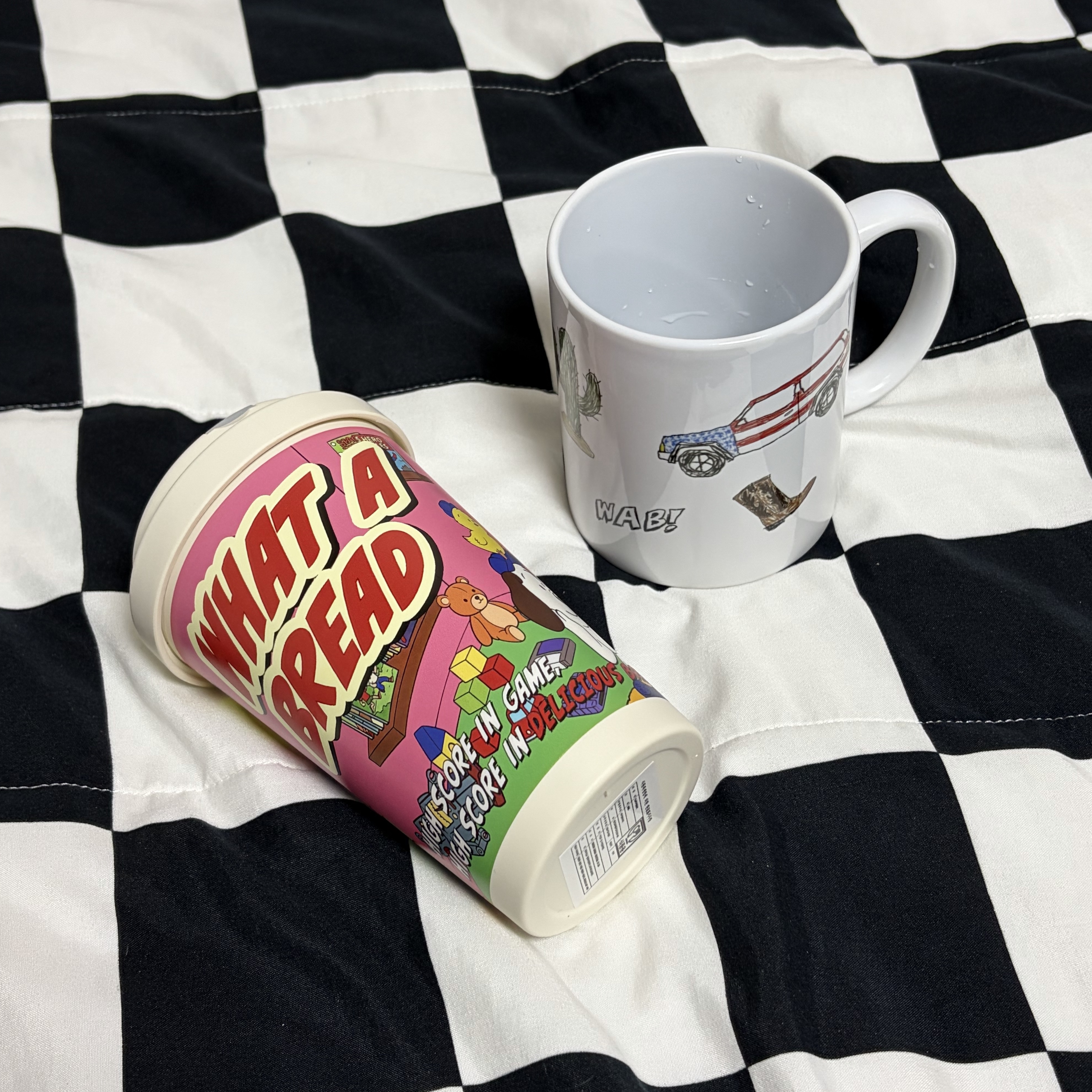 [KREAM 단독] What A Bread Daily Moments Tumbler 420ml, [KREAM 단독] What A Bread Mug White 350ml 착용 스타일 - 6