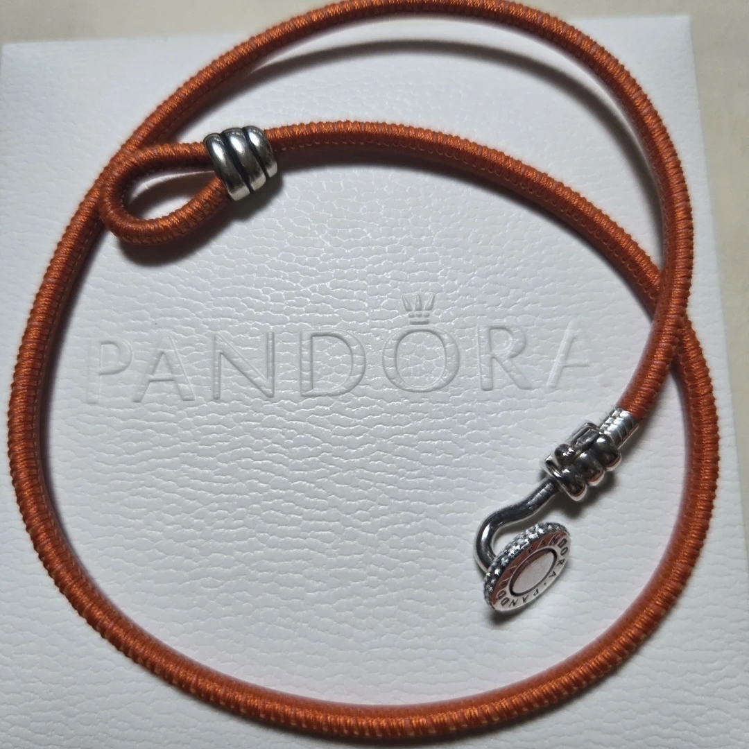 (W) Pandora Moments Snake Chain Bracelet Sterling Silver, Pandora Moments Round Clasp Braided Leather Bracelet Blue Sterling Silver 착용 스타일 - 5