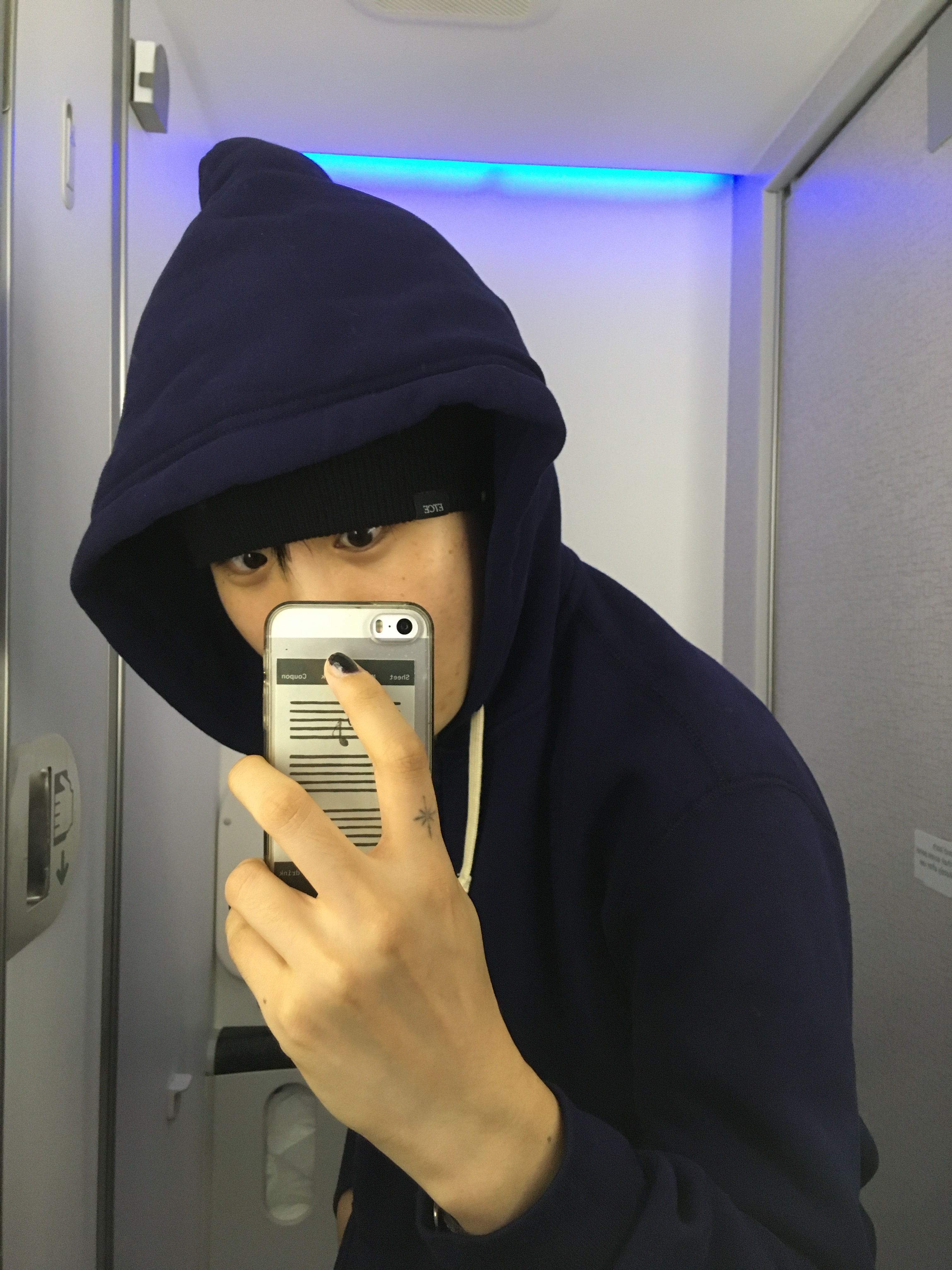 [15%적립] Polo Ralph Lauren RL Fleece Hoodie Cruise Navy, ETCE Label Beanie Black 착용 스타일 - 2