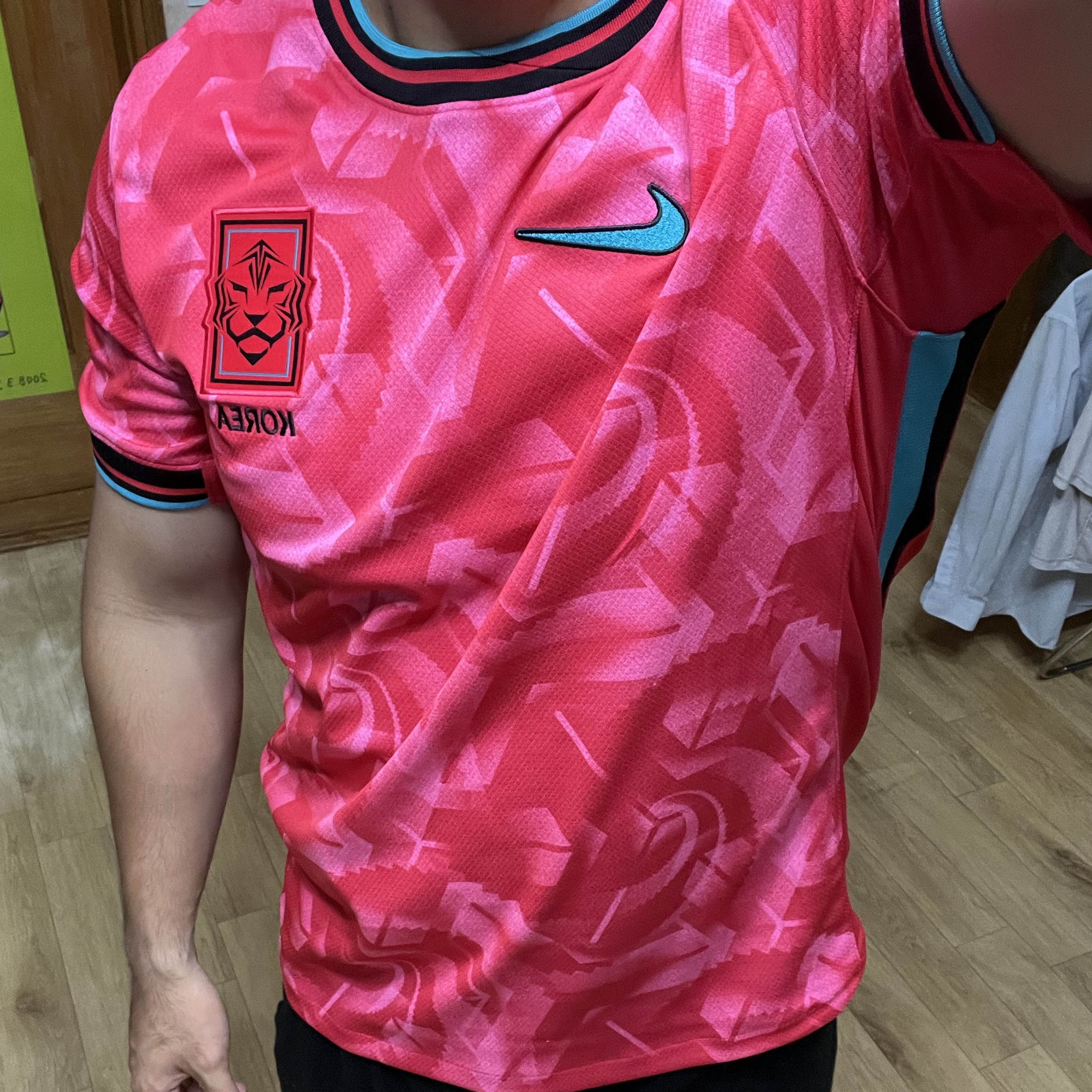 Nike Korea 2023/24 Dri-Fit Stadium Home Replica Jersey Black Global Red - Asia (Non Marking Ver.) 착용 스타일