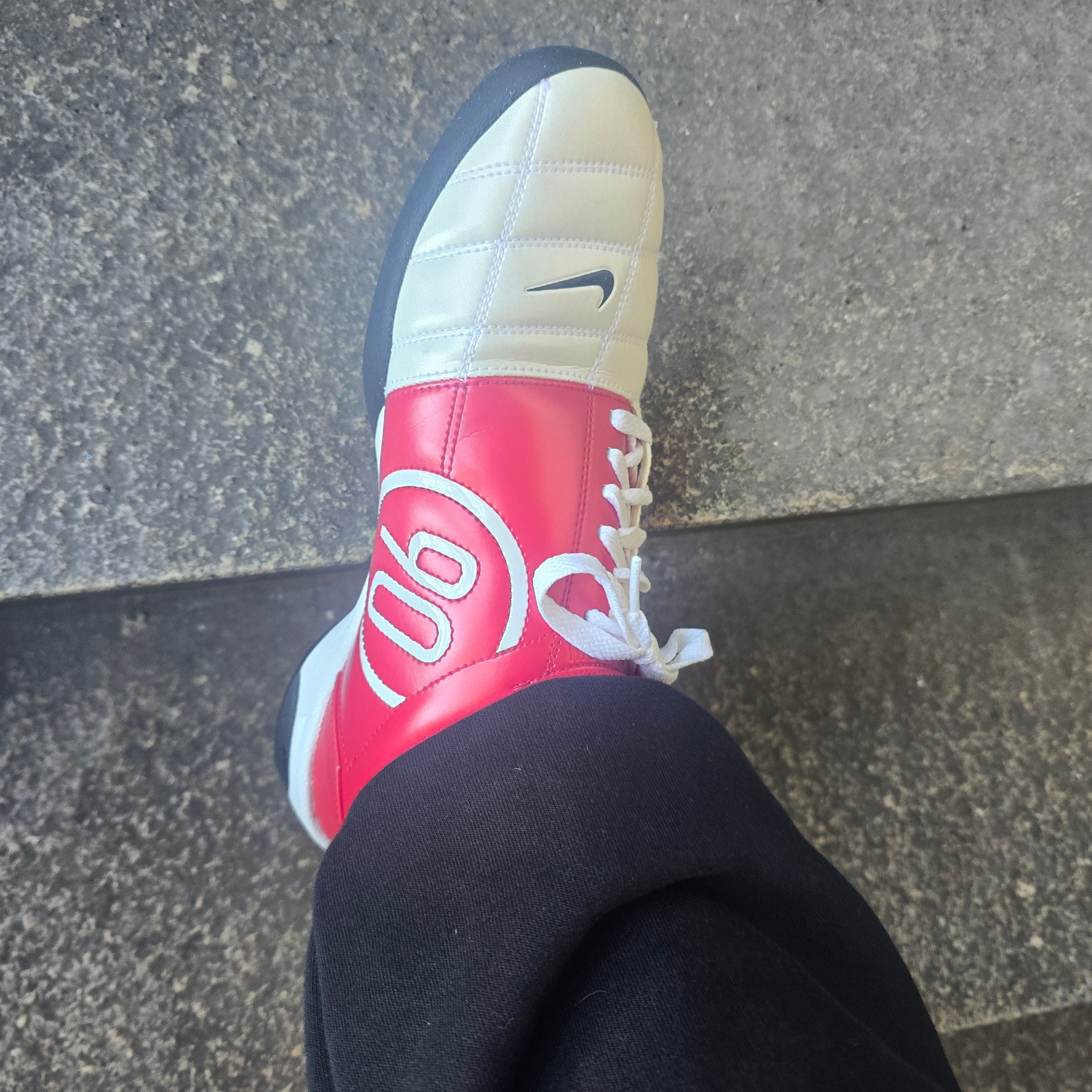 Nike Total 90 III SP White Gym Red 착용 스타일 - 2