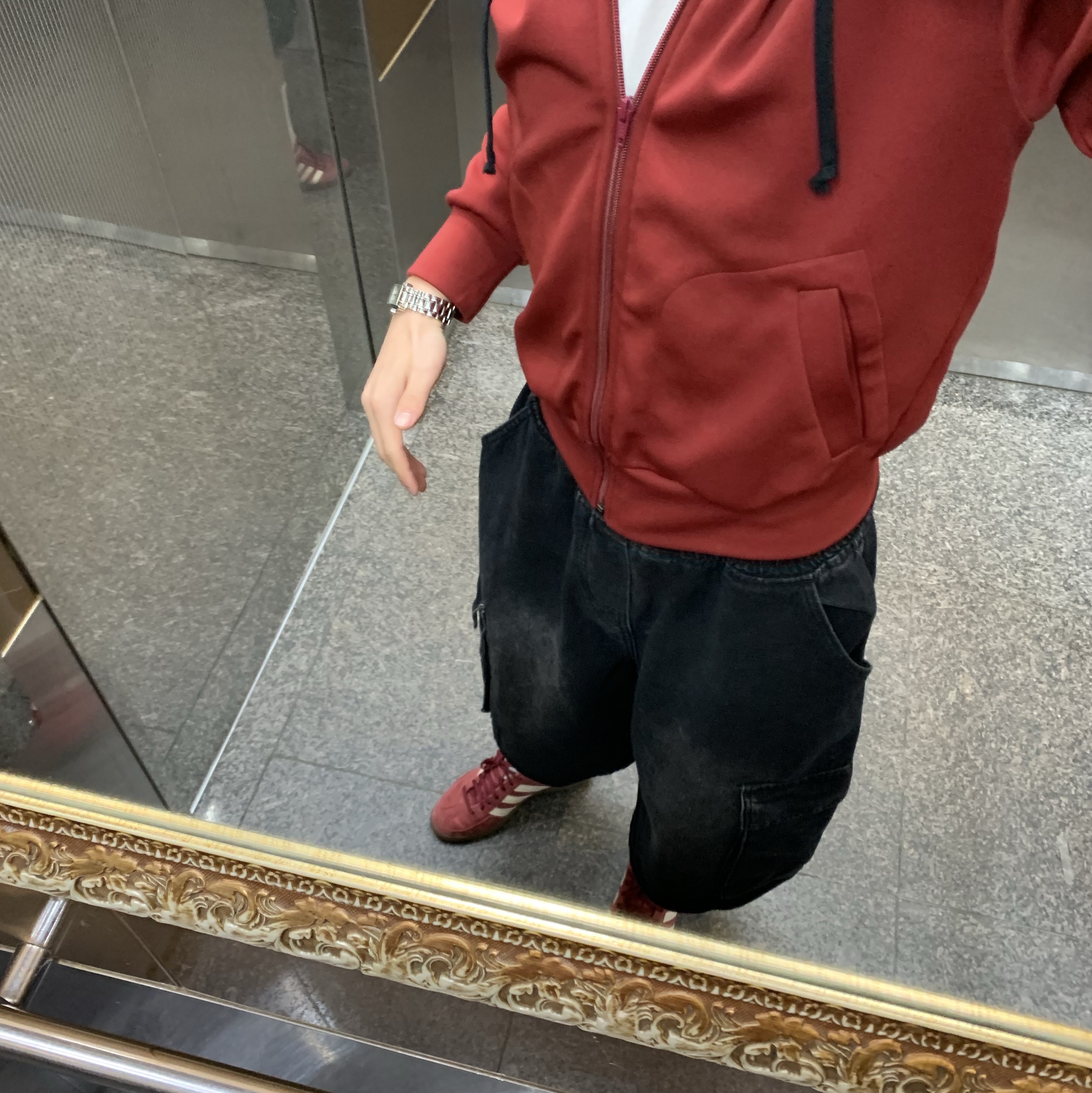 Play Comme des Garcons x Invader Double Pixel Heart Hood Zip Up Red 착용 스타일 - 1