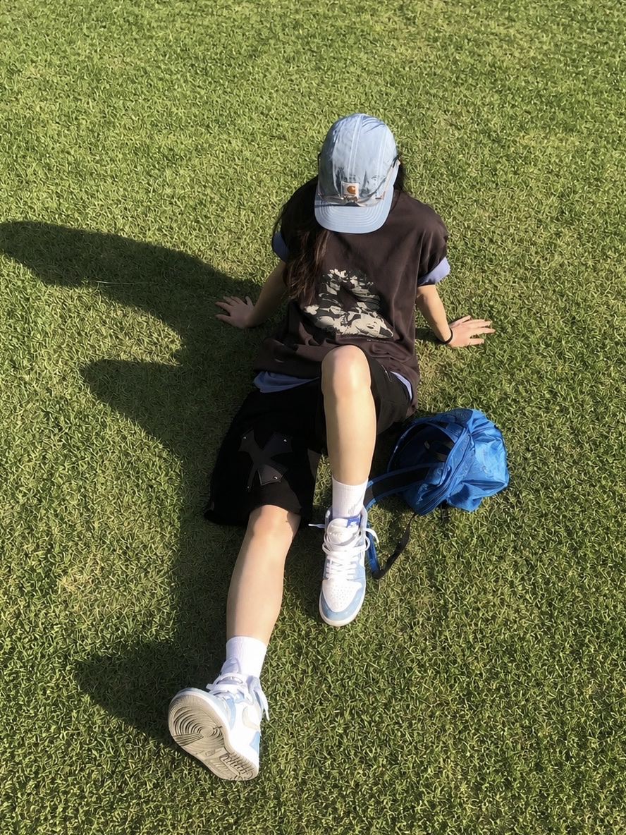 Helinox Wear Eclipse Lightpack 15 Cyan Blue 착용 스타일 - 2