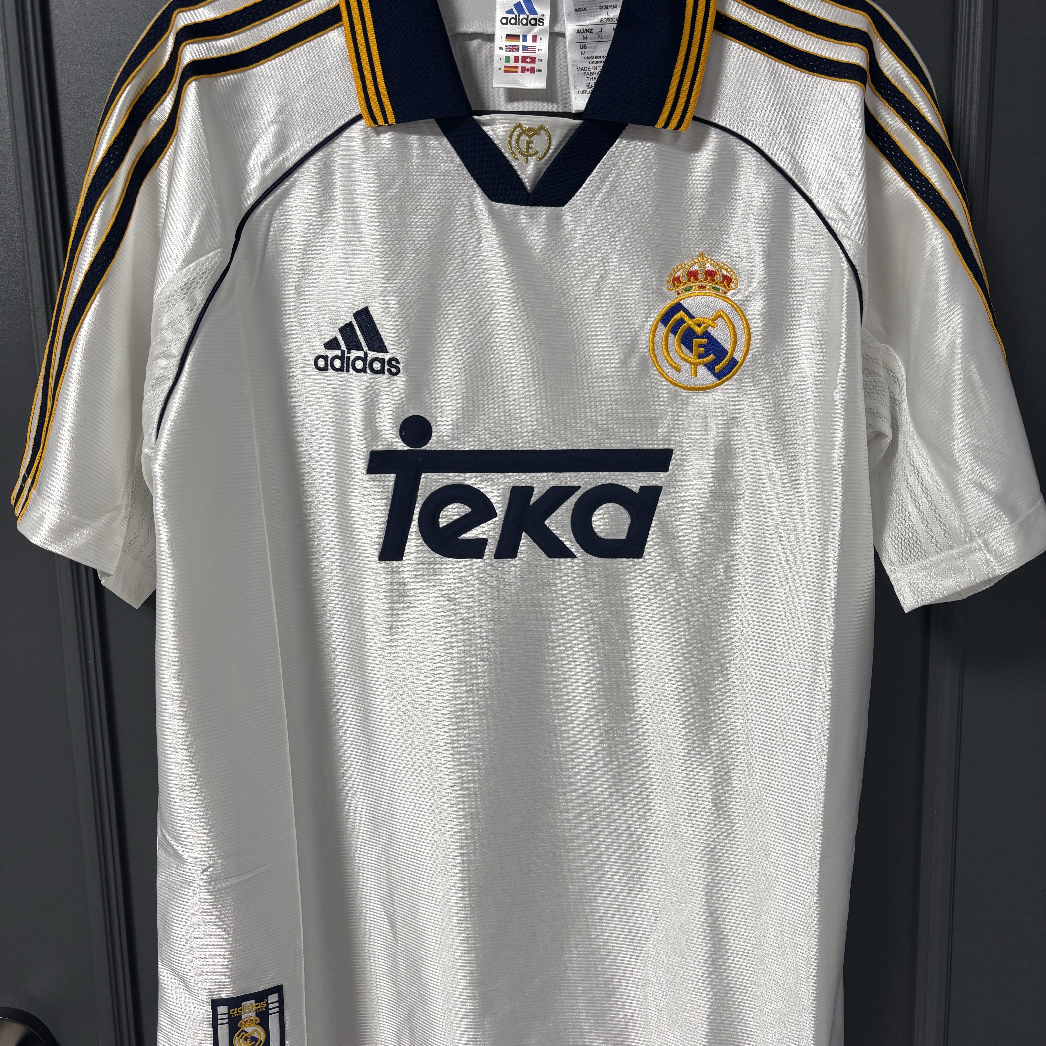 Adidas Real Madrid 99/00 Home Jersey White - KR Sizing (Non Marking Ver.) 착용 스타일 - 1