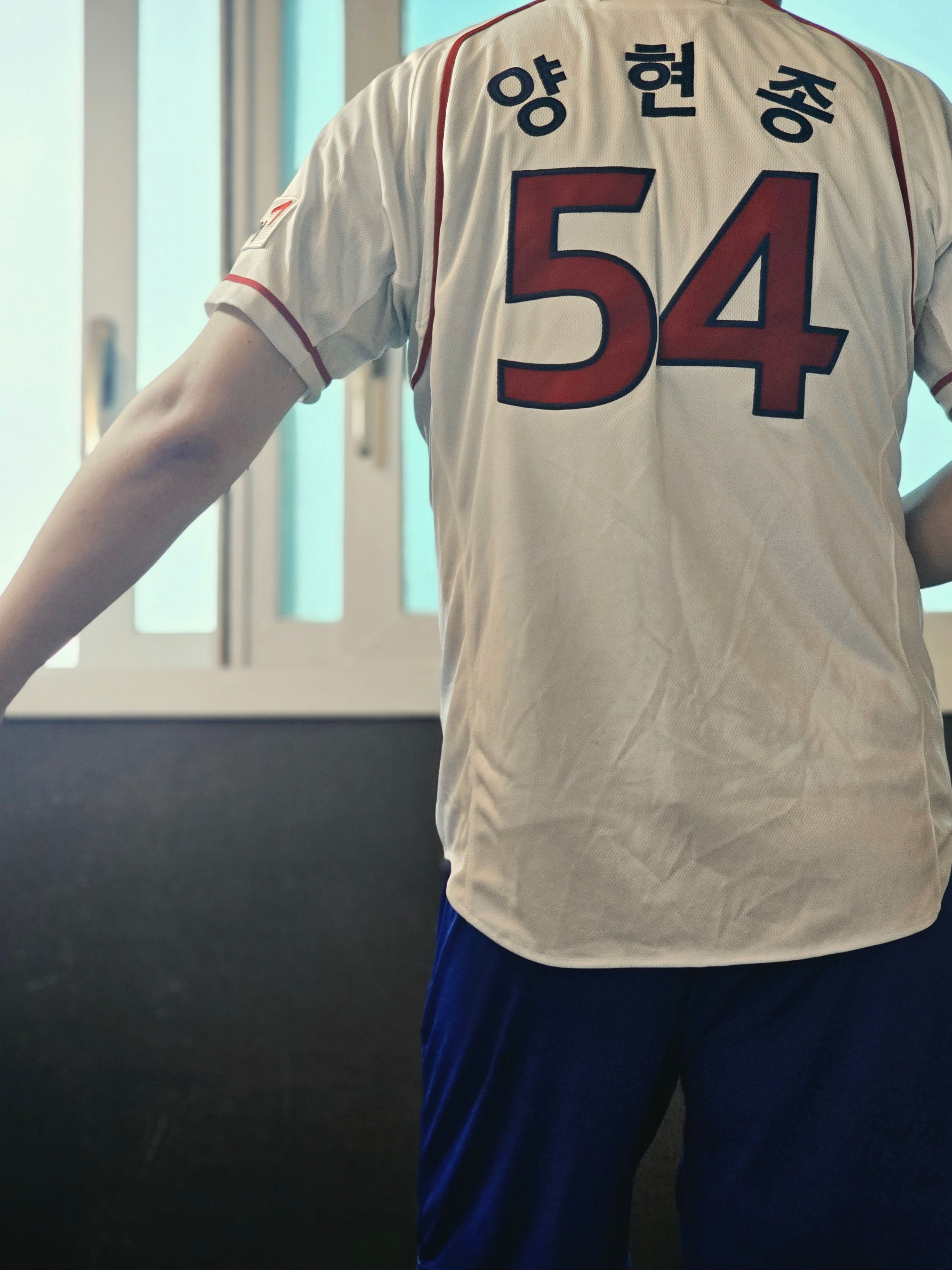 Kia Tigers x IAB Studio 25 Authentic 09 Old Uniform Red (Non Marking Ver.) 착용 스타일