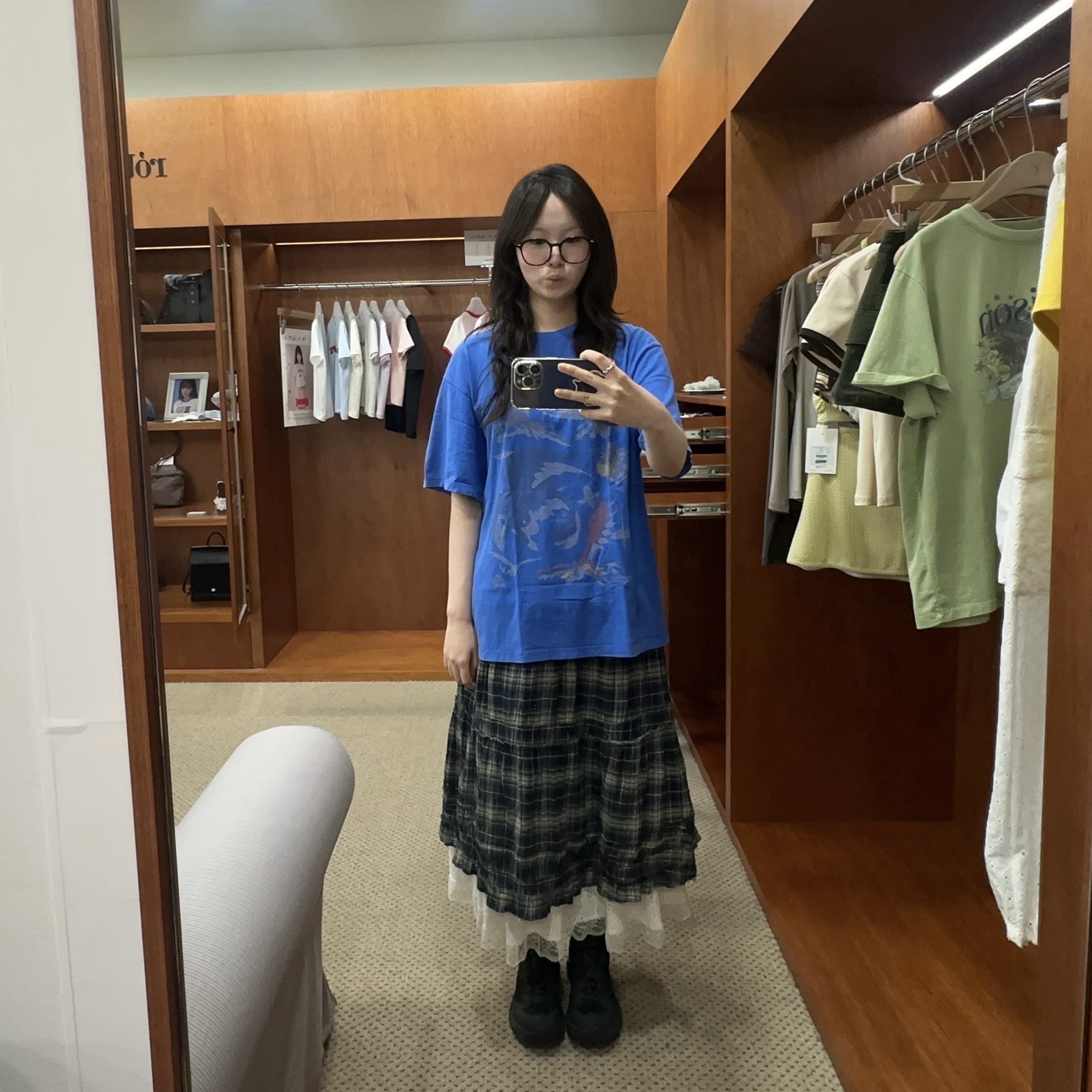 Hatchingroom x How To Train Your Dragon Dragons T-Shirt Vintage Blue, COYSEIO Shirring Midi Skirt Check 착용 스타일