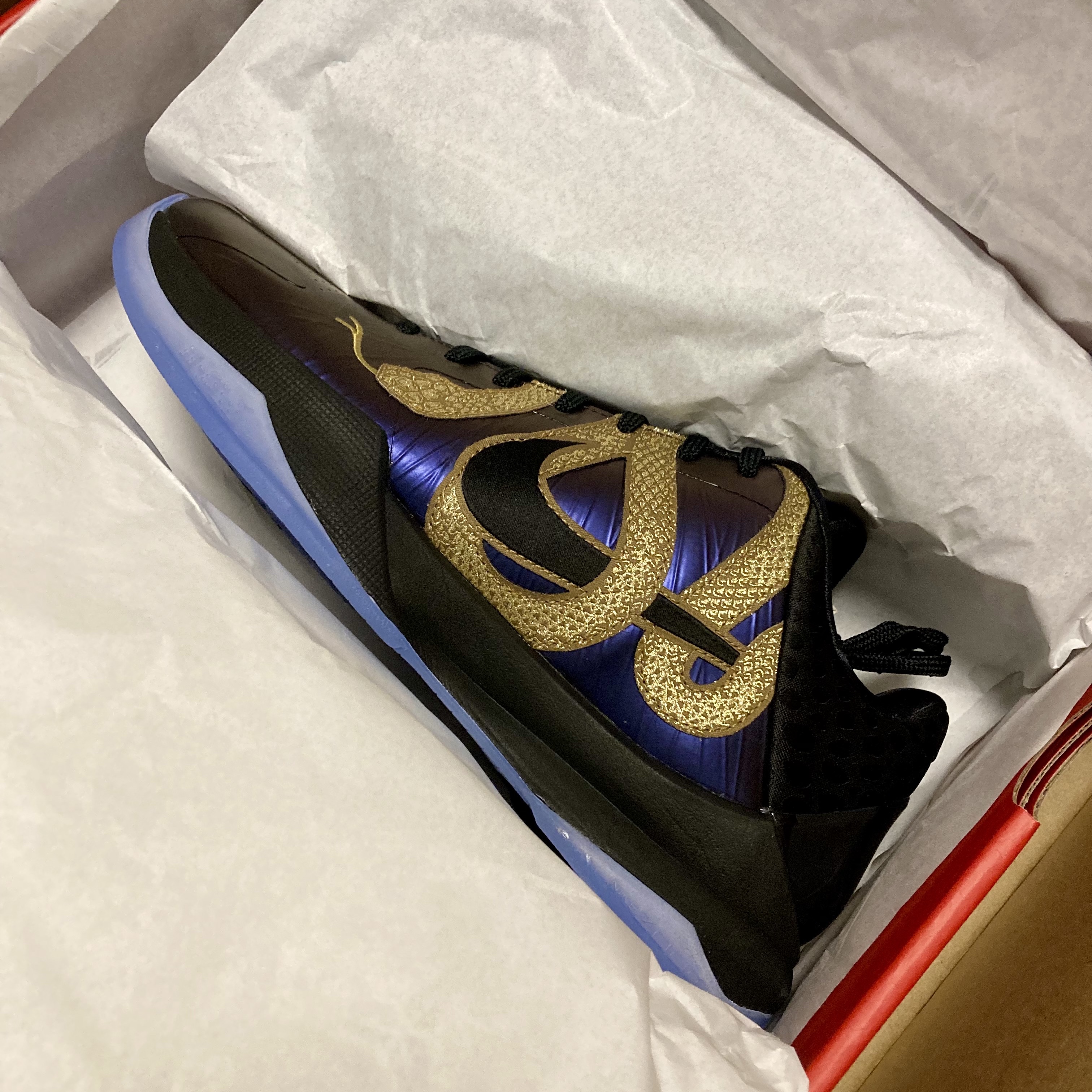 Nike Kobe 5 Protro Year of the Mamba Eggplant 착용 스타일
