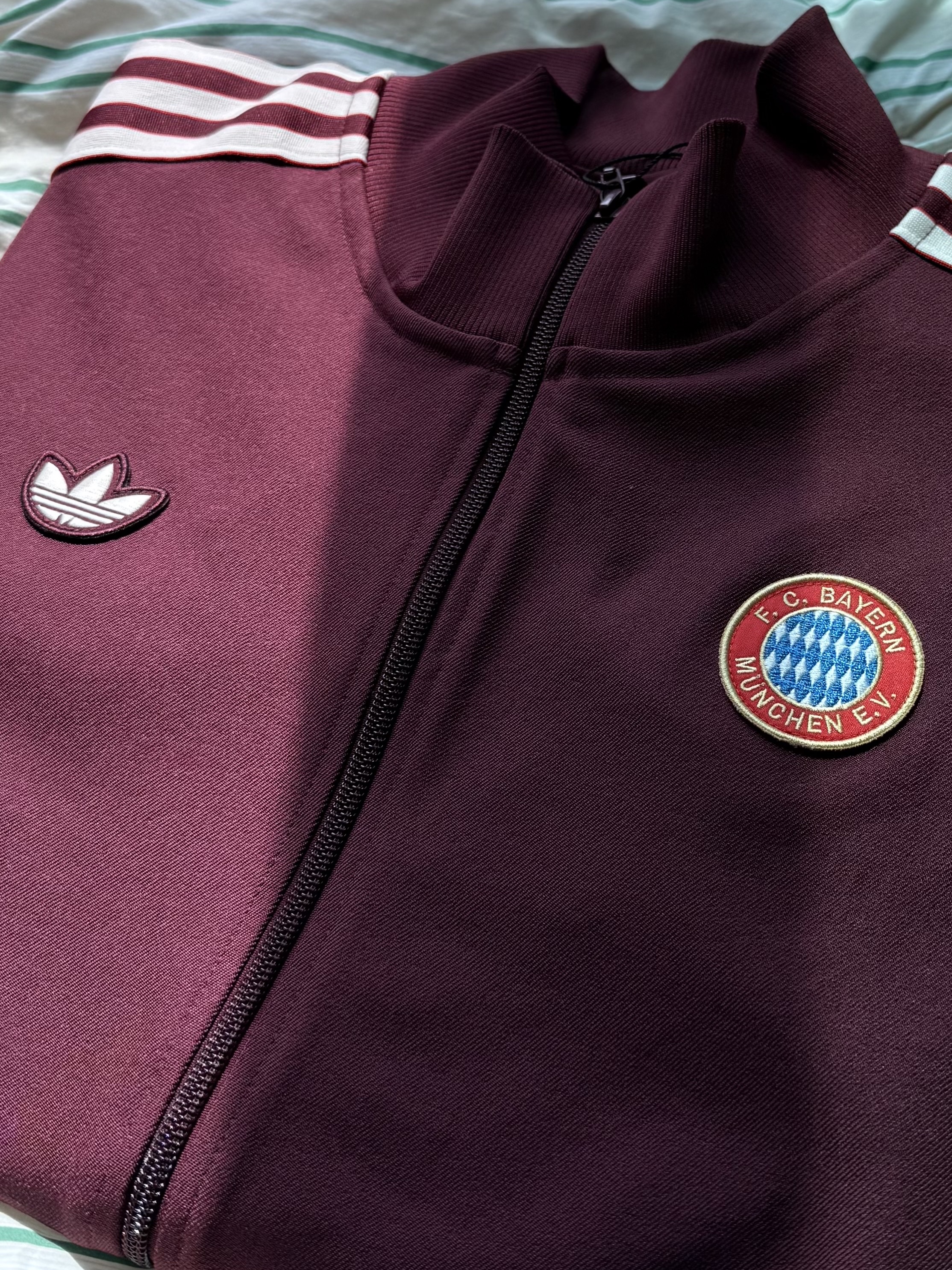 Adidas FC Bayern Terrace Icon Track Top Shadow Red - KR Sizing 착용 스타일 - 2