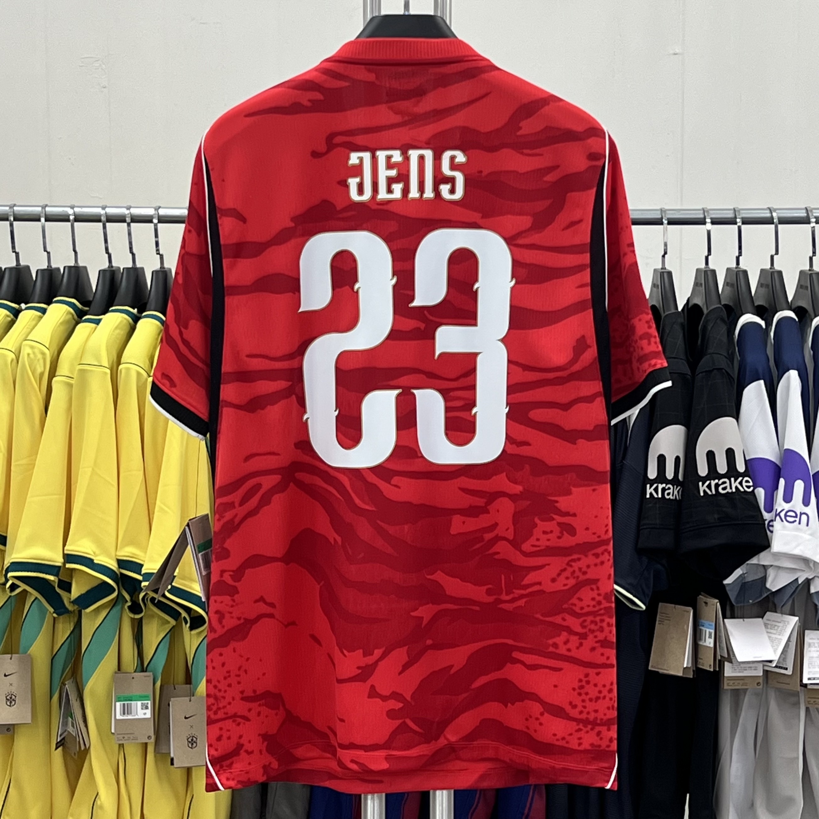 Nike Korea 2026 Stadium Home Dri-Fit Soccer Replica Jersey Global Red Black (Non Marking Ver.) 착용 스타일 - 1