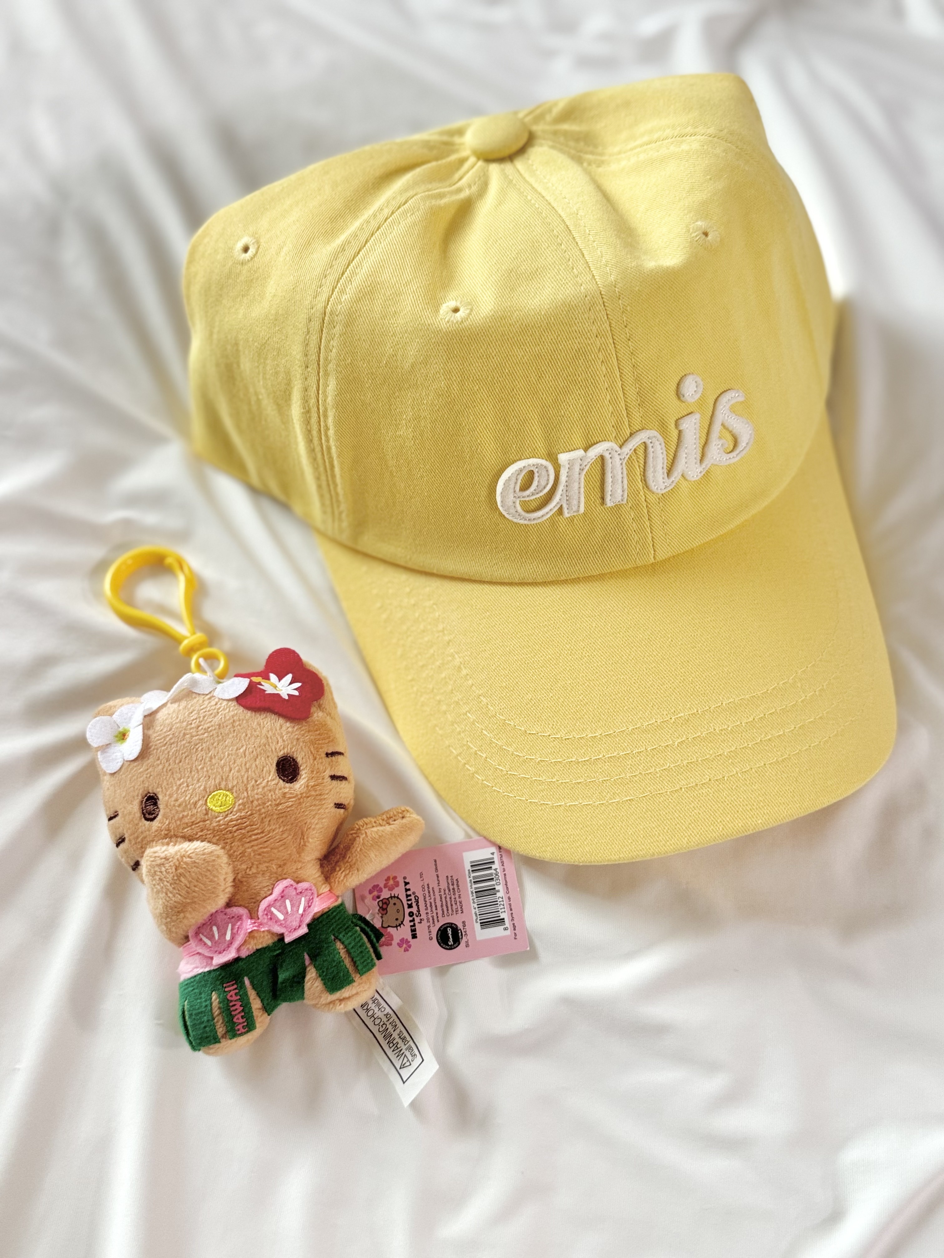 Emis Mesh Nylon Backpack Navy, Monchhichi x Strange Things Key Chain Hellfire Club 착용 스타일 - 6