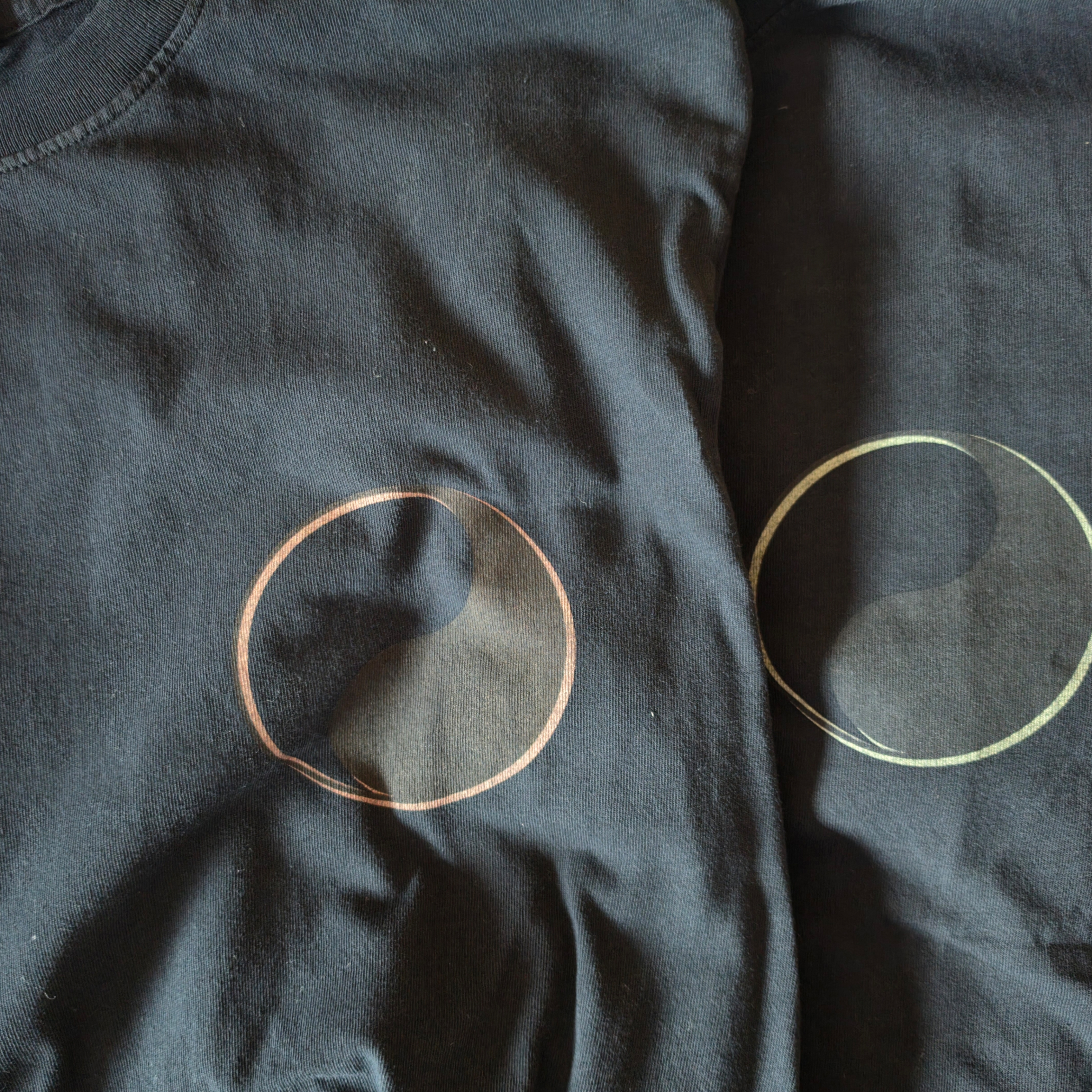 Stussy x Our Legacy Drop Shadow Pig. Dyed T-Shirt Blue Overdyed Black 착용 스타일 - 1