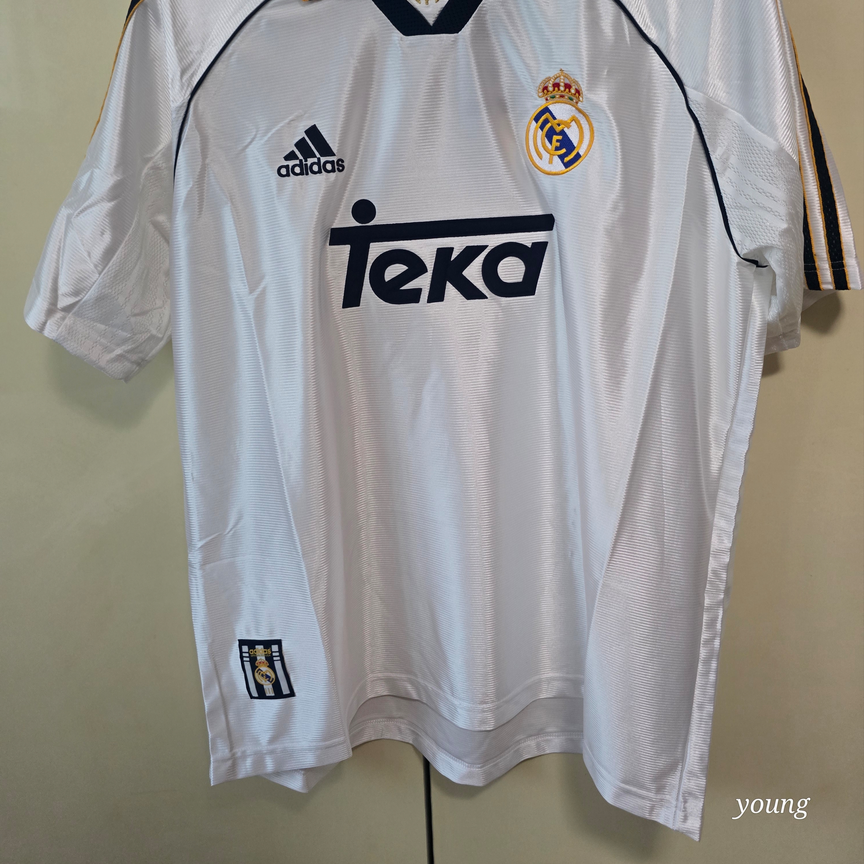 Adidas Real Madrid 99/00 Home Jersey White - KR Sizing (Non Marking Ver.) 착용 스타일