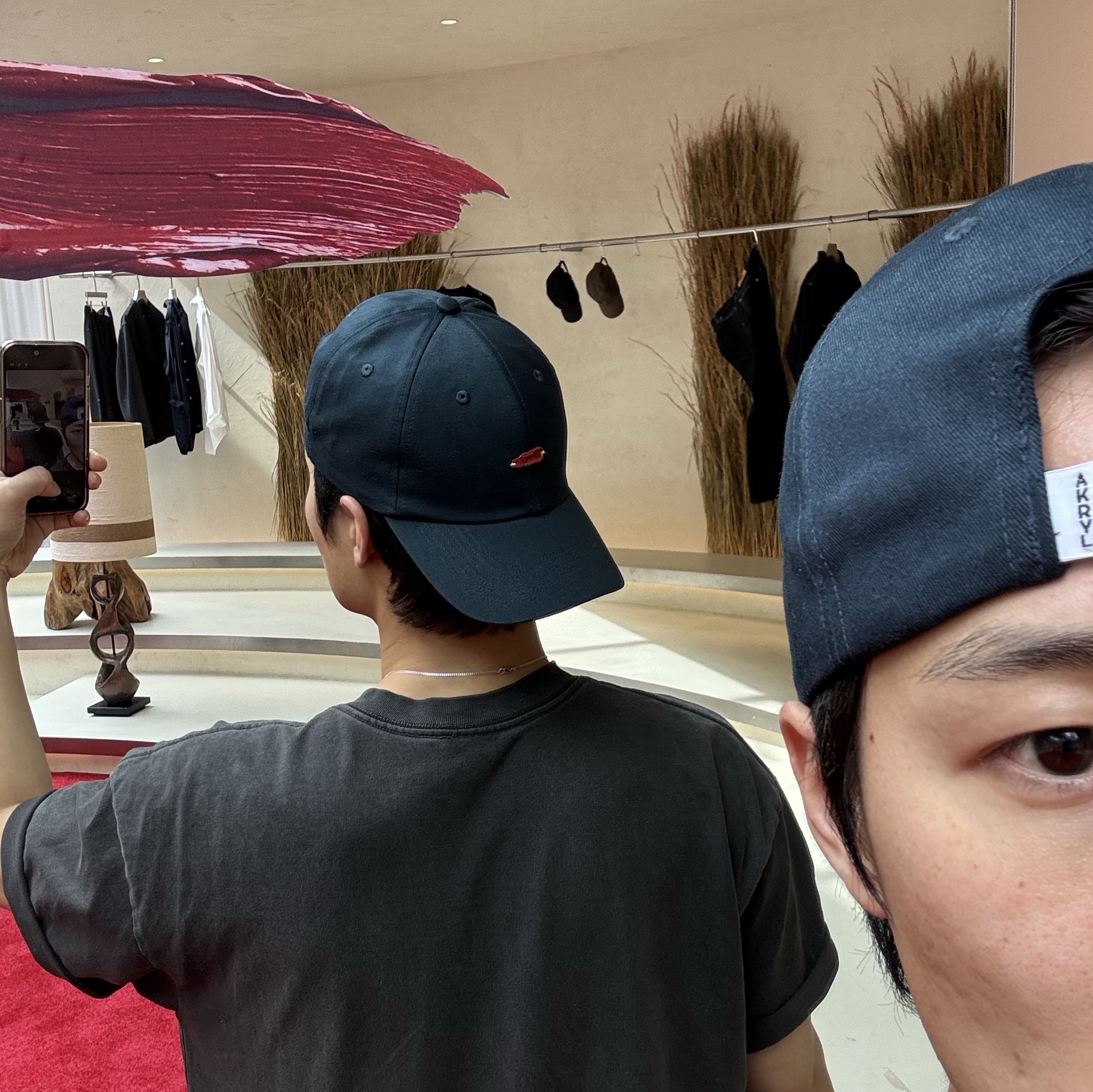 AKRYL Icon Cap Navy - 26FW 착용 스타일 - 2