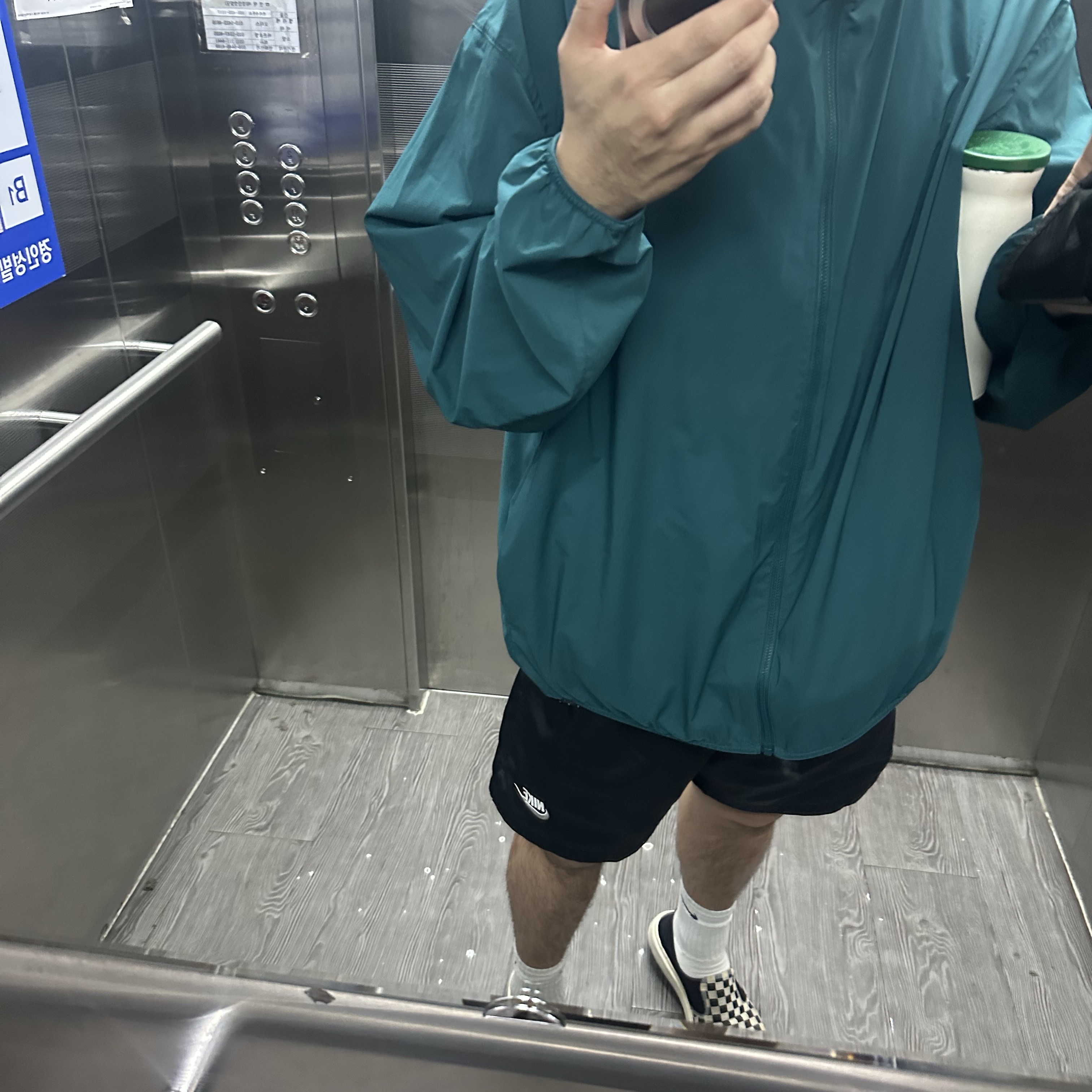 Vans Checkerboard Comfycush One Black 착용 스타일