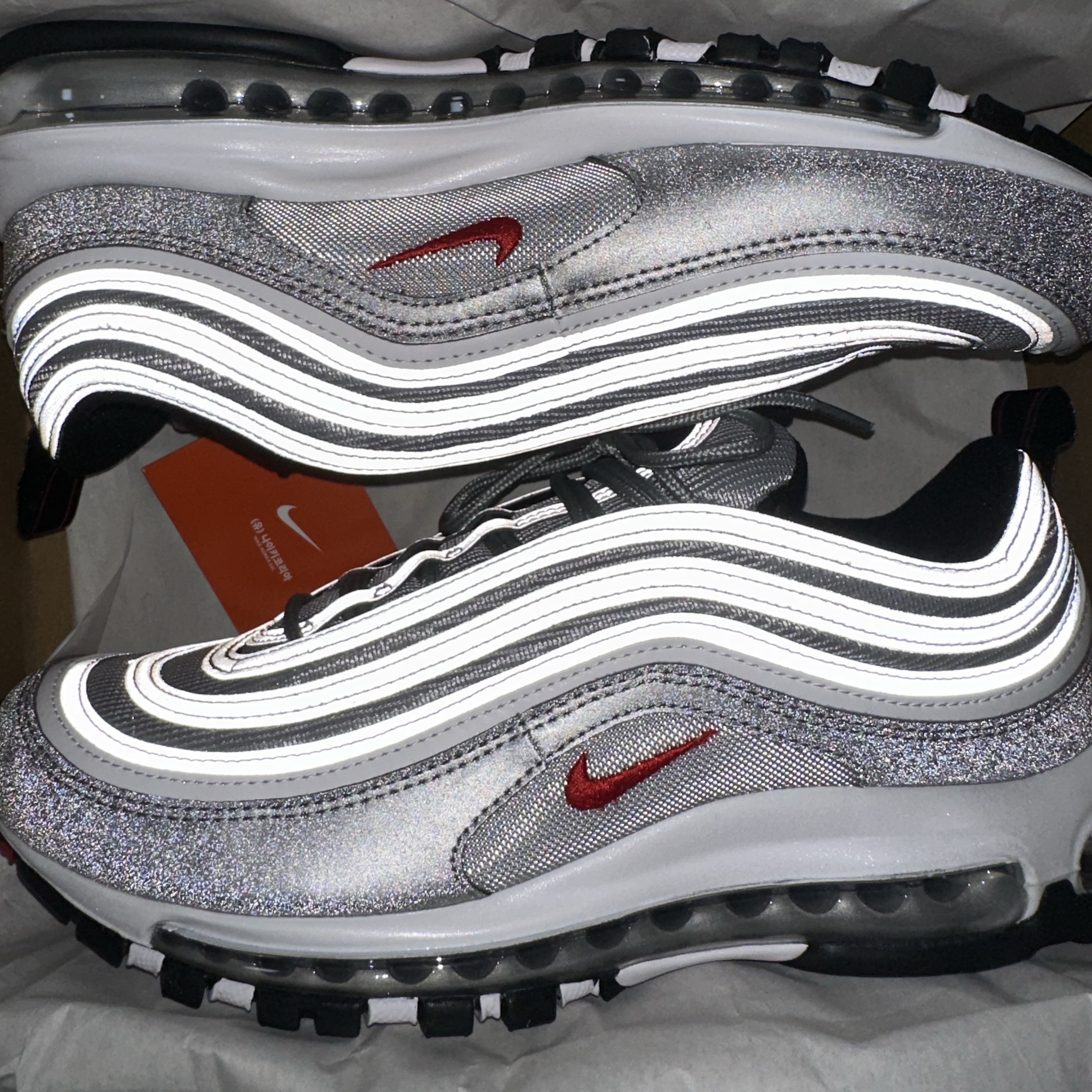 Nike Air Max 97 OG Silver Bullet 2022 착용 스타일