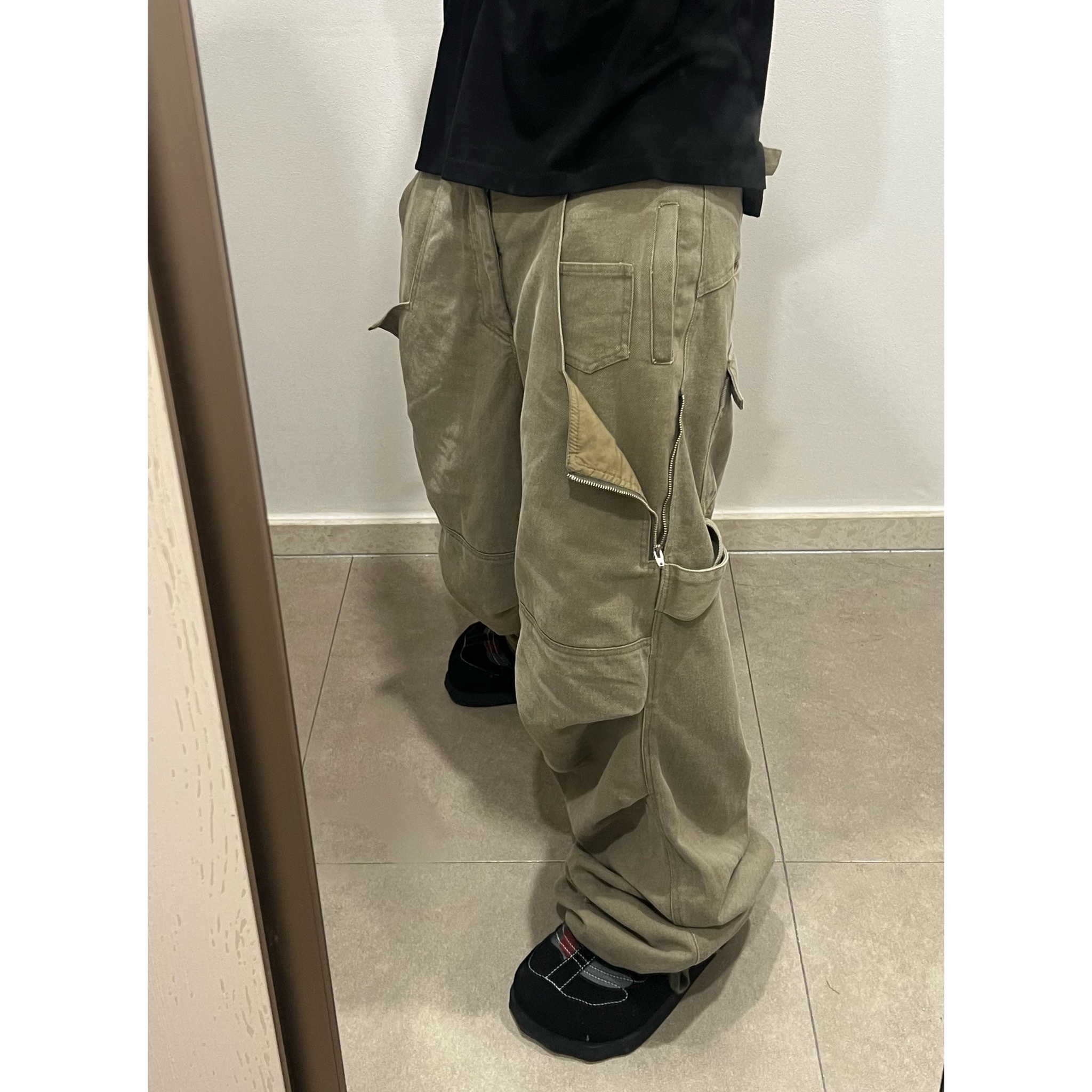 MJD Wave Logo Polo Black, Kamien Ground Pants Washed Khaki 착용 스타일 - 3