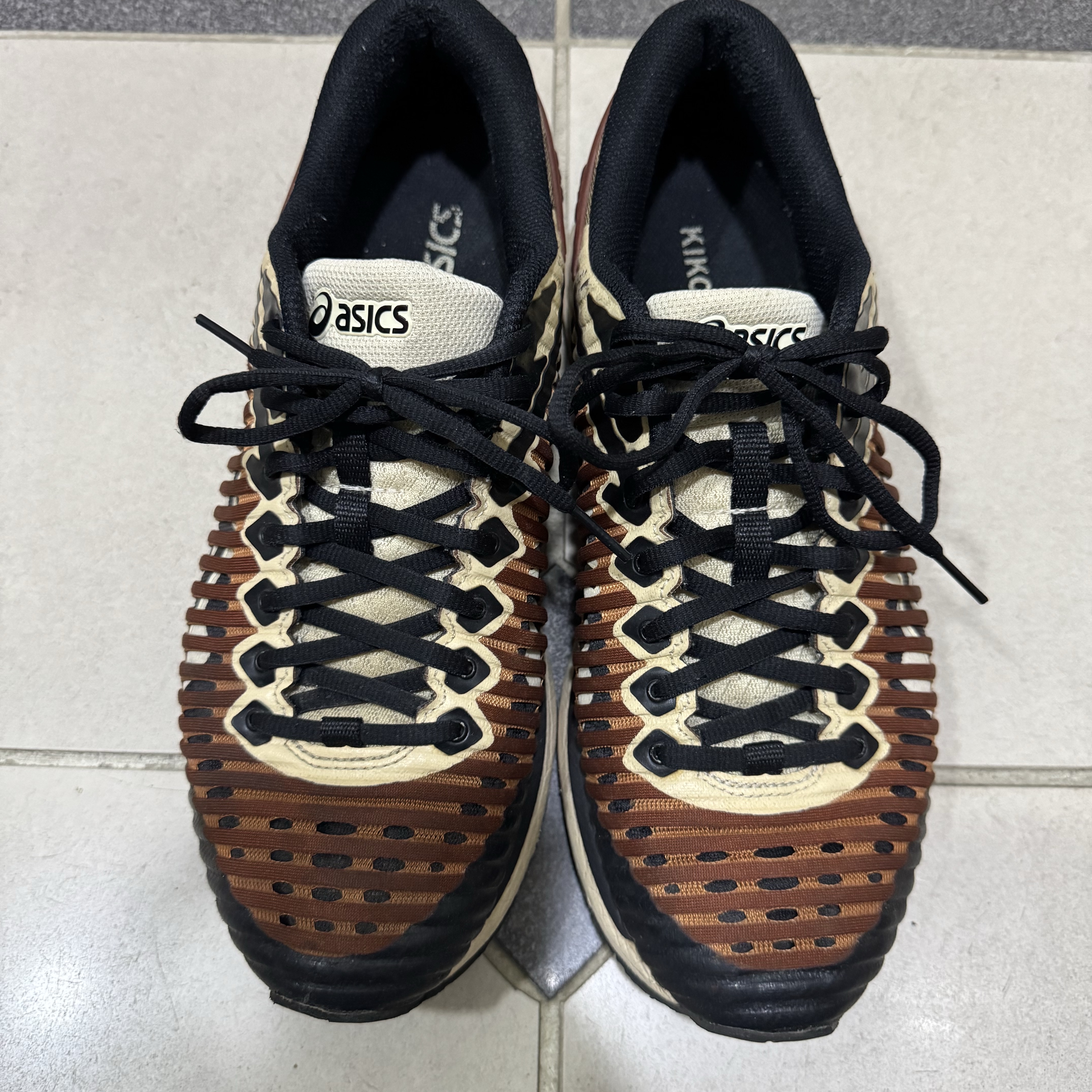 Asics x Kiko Kostadinov Gel-Delva 1 Caramel 착용 스타일