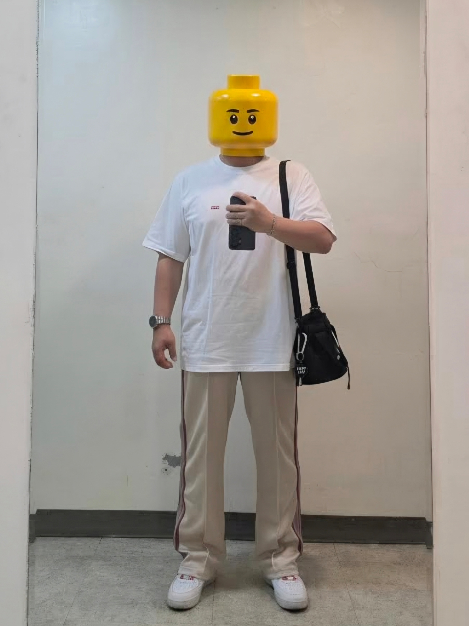Supreme Small Box T-Shirt White - 24SS, Needles Track Pants Poly Smooth Ivory 착용 스타일