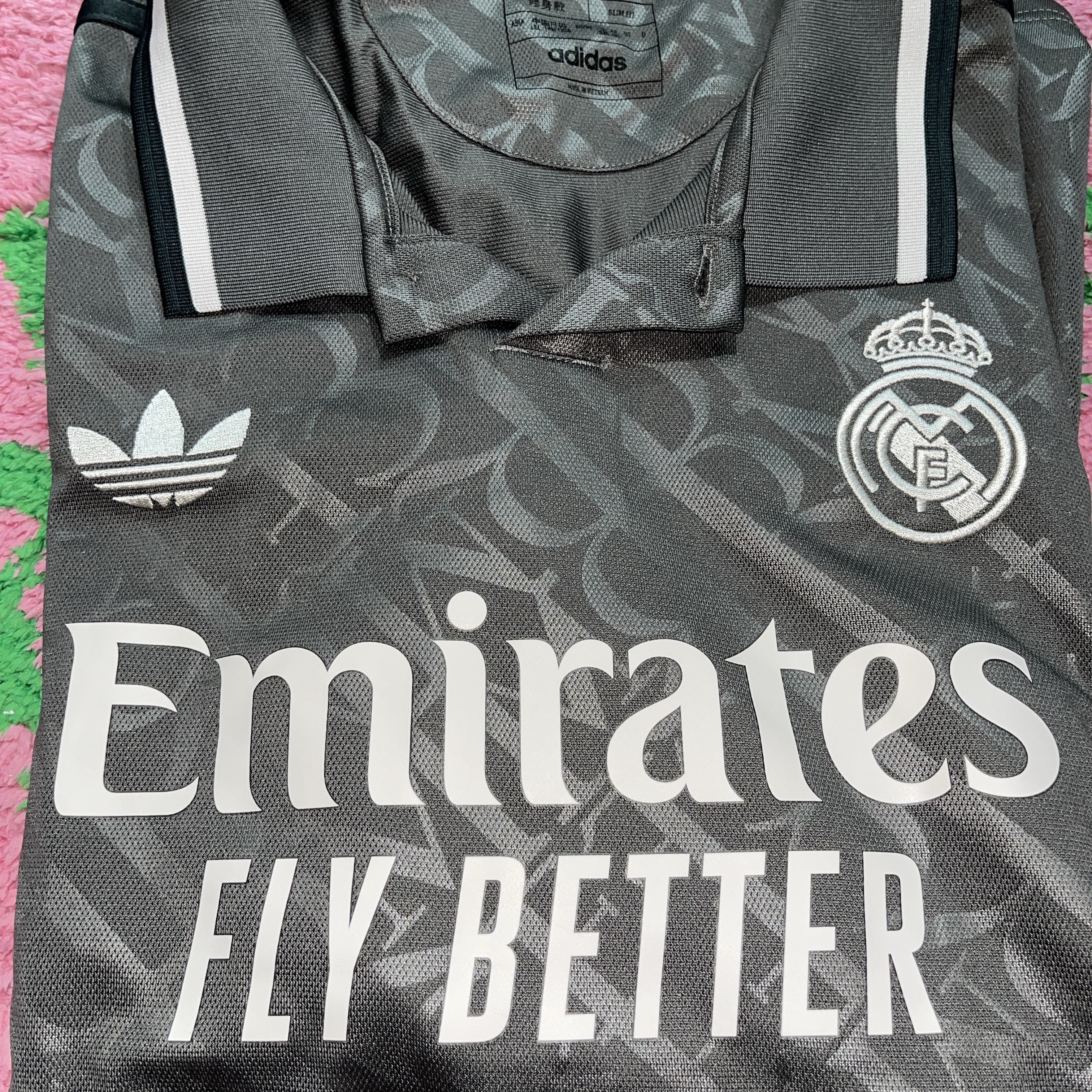Adidas Real Madrid 2024/25 3rd Jersey Charcoal - KR Sizing (Non Marking Ver.) 착용 스타일